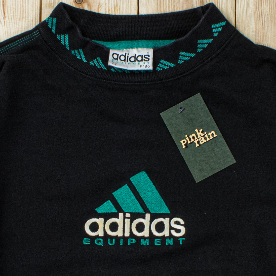 (M) Vintage Adidas Equipment Embroidered Sweatshirt