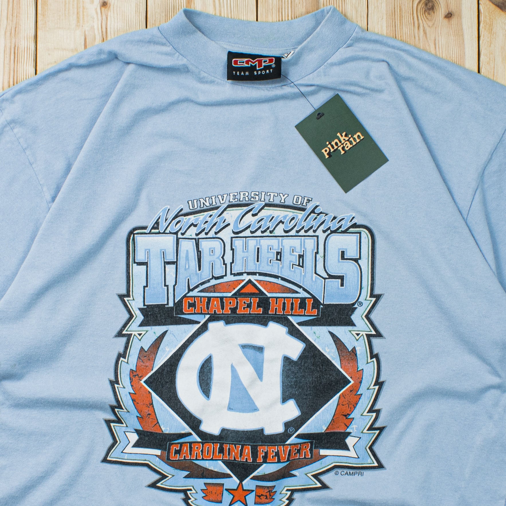 (M) Vintage North Carolina Tar Heels T-Shirt