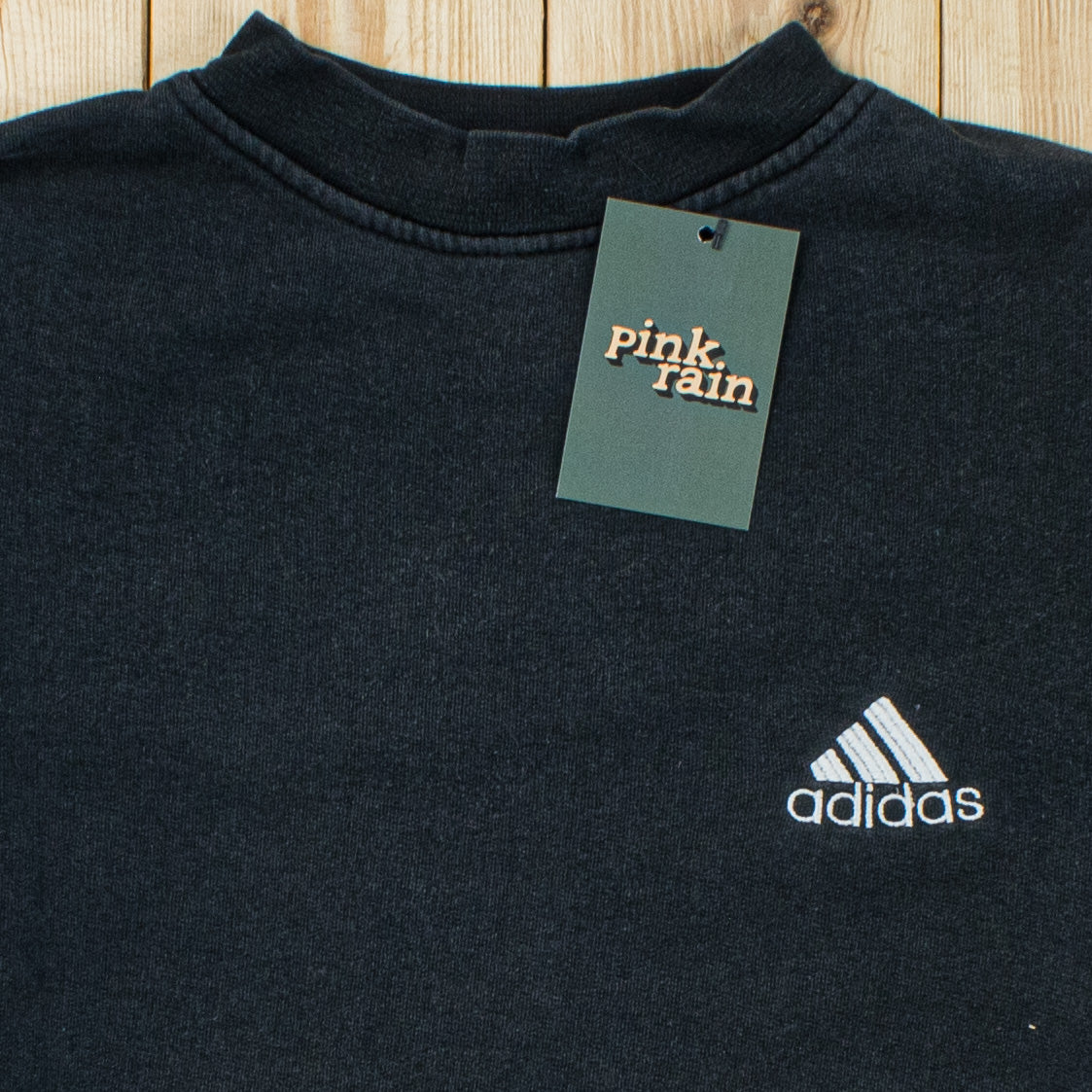 (M) Vintage Adidas Essential Embroidered Sweatshirt