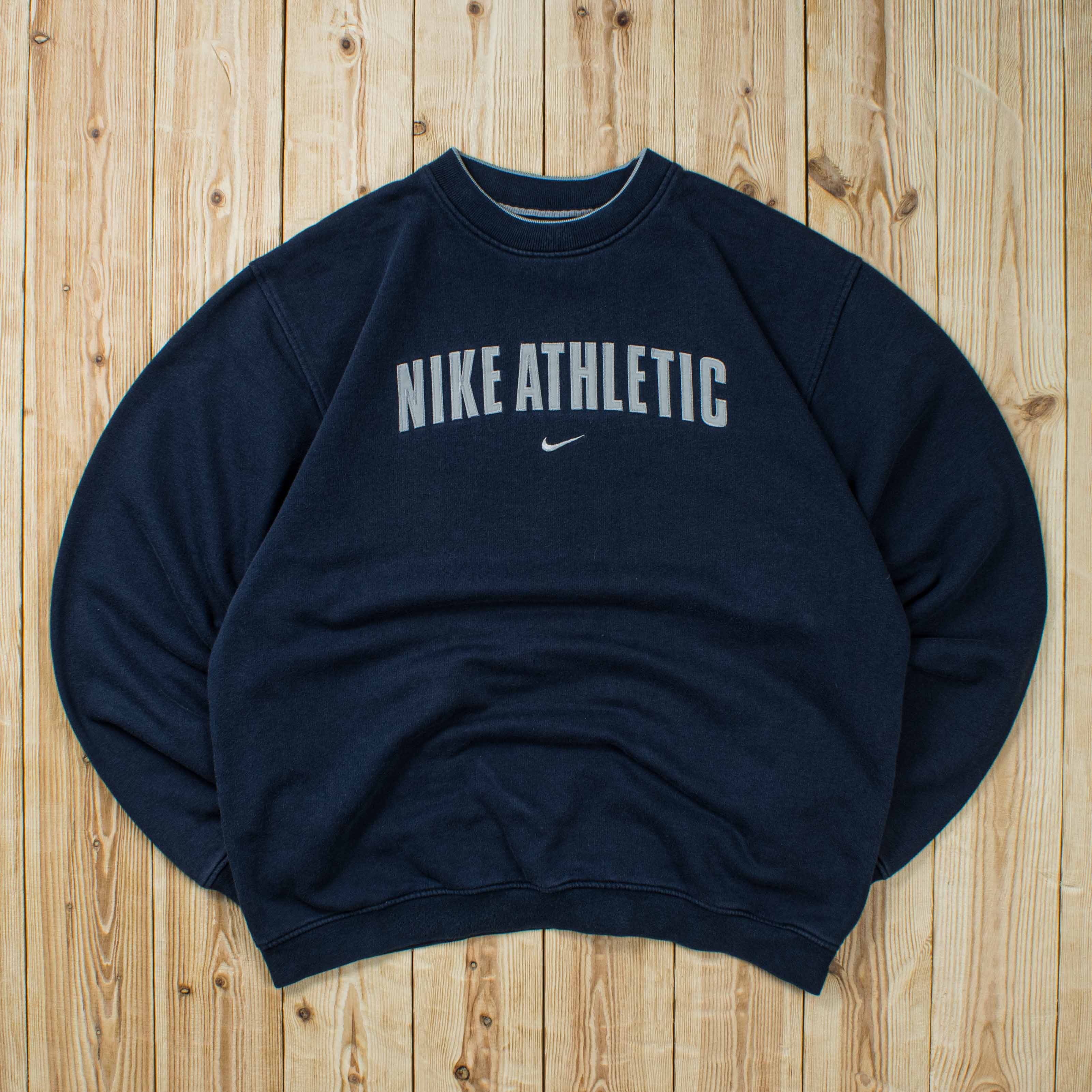 (L) Vintage Nike Athletic Embroidered Sweatshirt