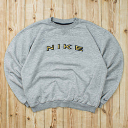 (S) Vintage Nike Embroidered Sweatshirt