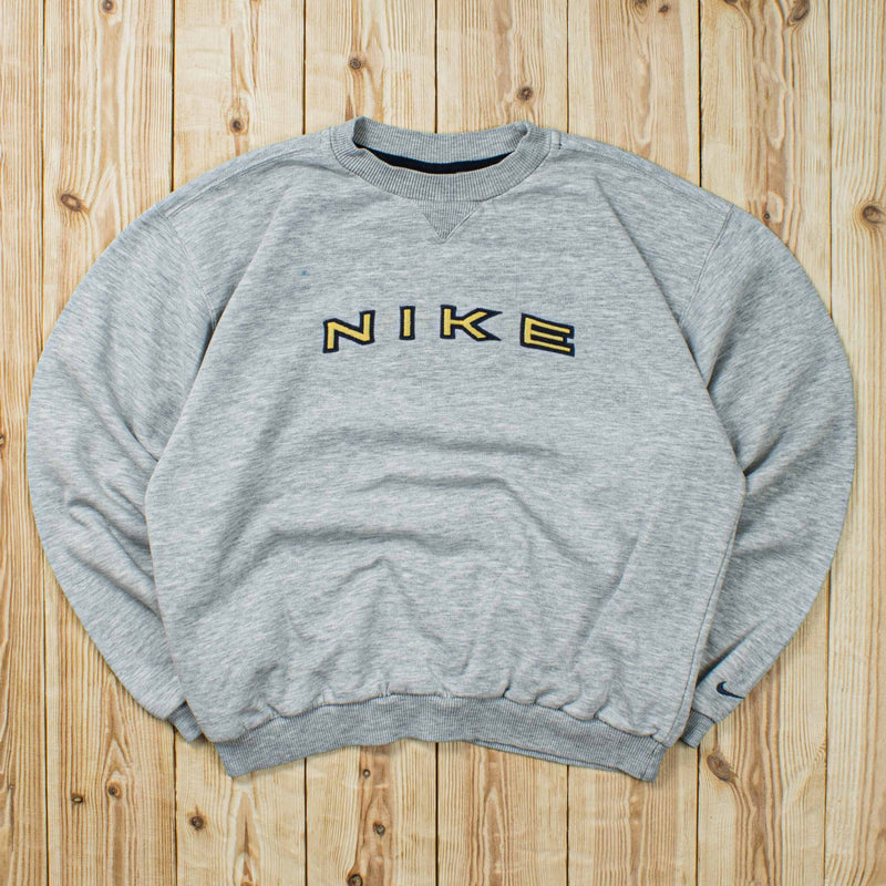 (S) Vintage Nike Embroidered Sweatshirt