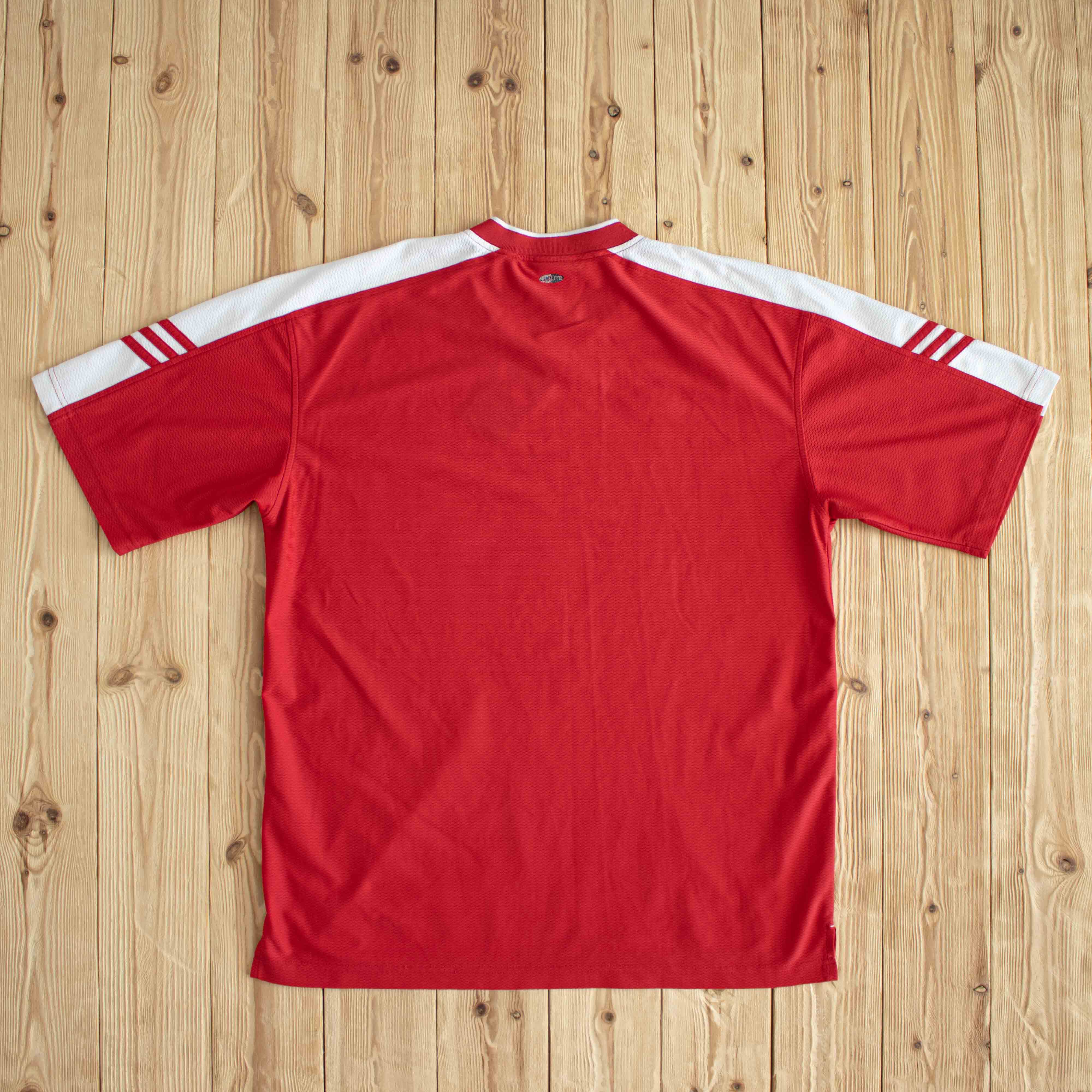 (L) Adidas Vintage Embroidered T-Shirt Red