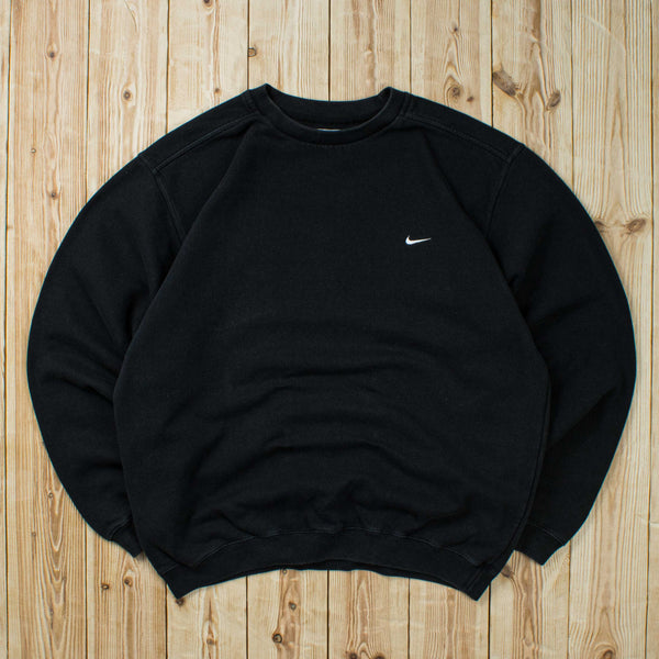 (L) Vintage Nike Essential Embroidered Sweatshirt