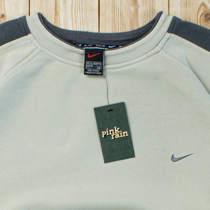 (XL) Vintage Nike Essential Embroidered Sweatshirt