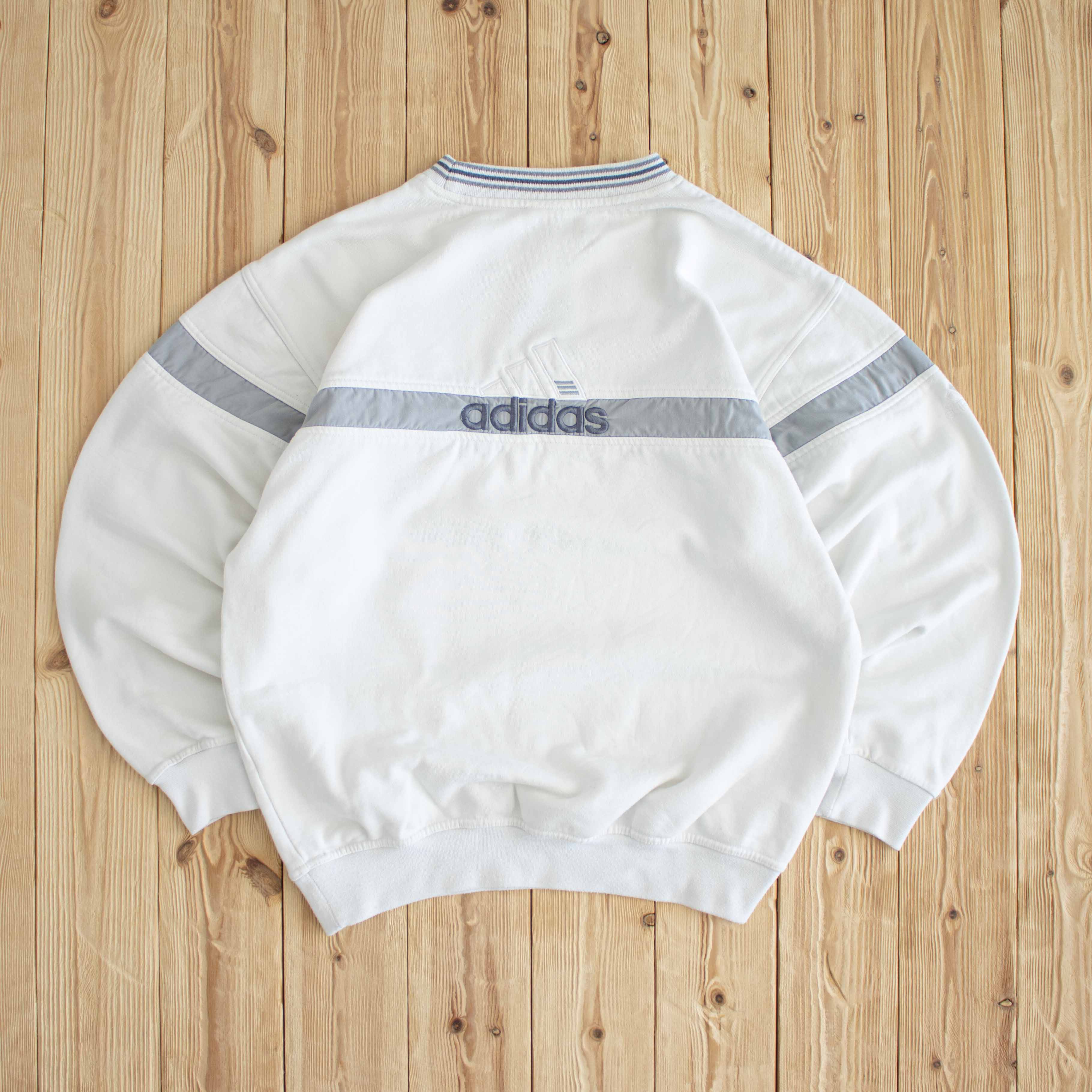 (M/L) Adidas Logo Vintage Embroidered Sweatshirt White