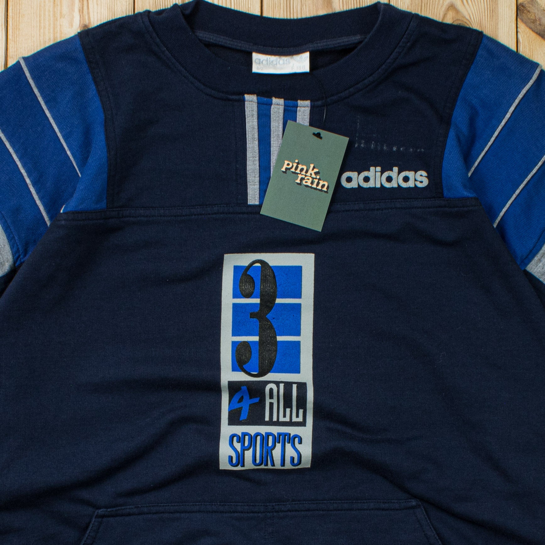 (M) Vintage Adidas Sports Sweatshirt