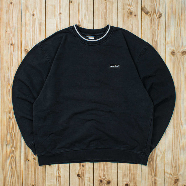 (M) Vintage Reebok Essential Embroidered Sweatshirt
