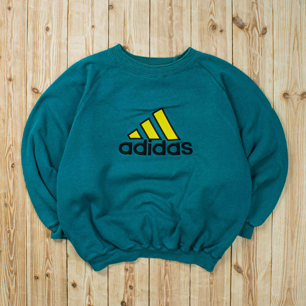 (M) Vintage Adidas Spell Out Embroidered Sweatshirt