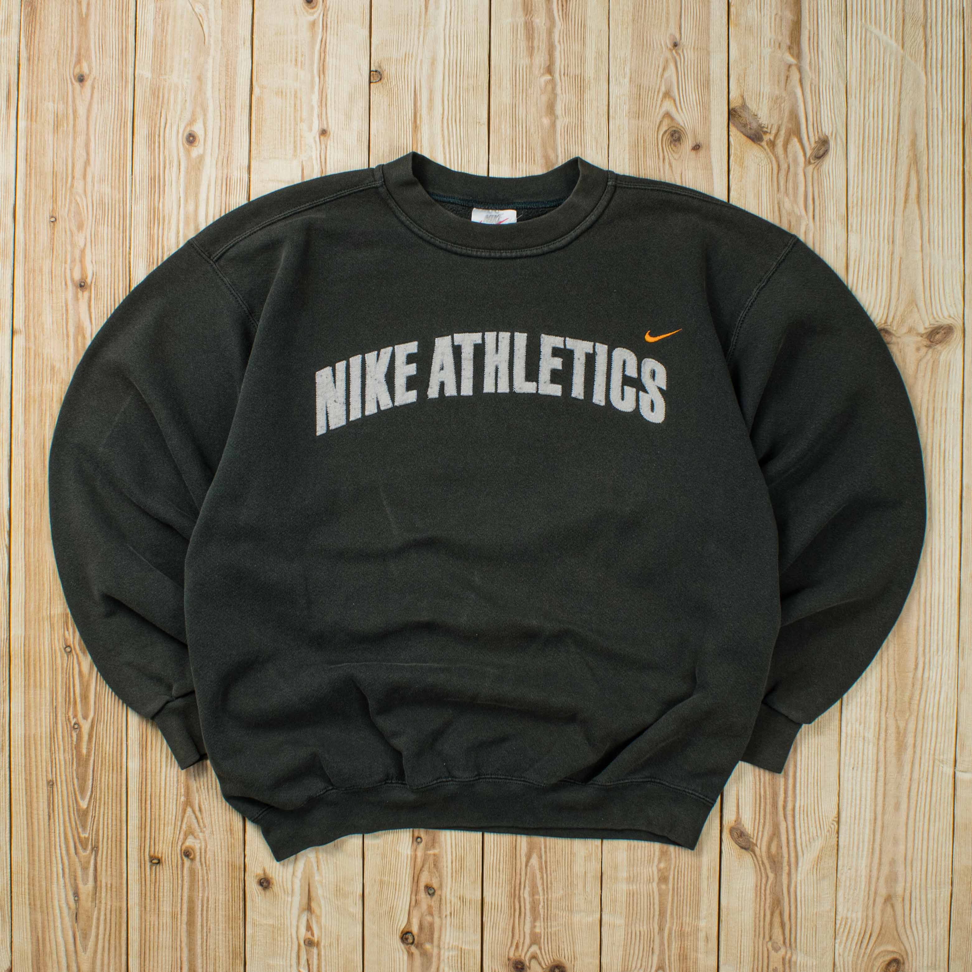 (L) Vintage Nike Athletics Embroidered Sweatshirt