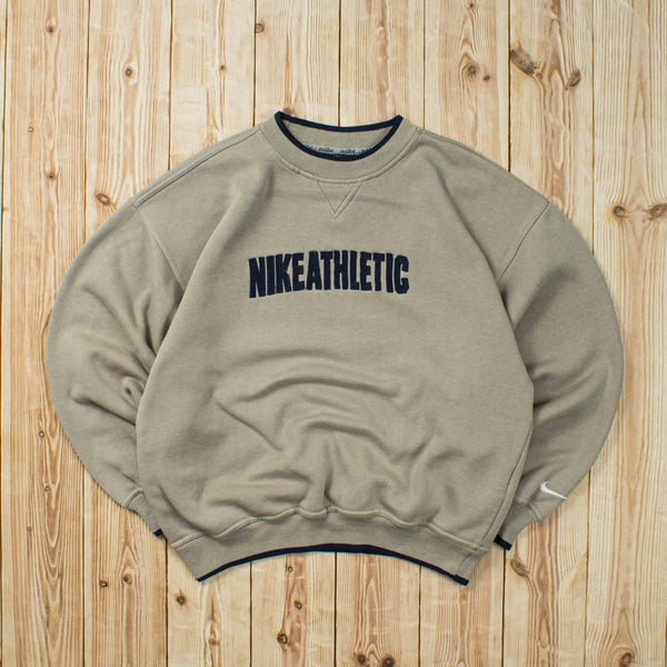 (S) Vintage Nike Athletic Embroidered Sweatshirt