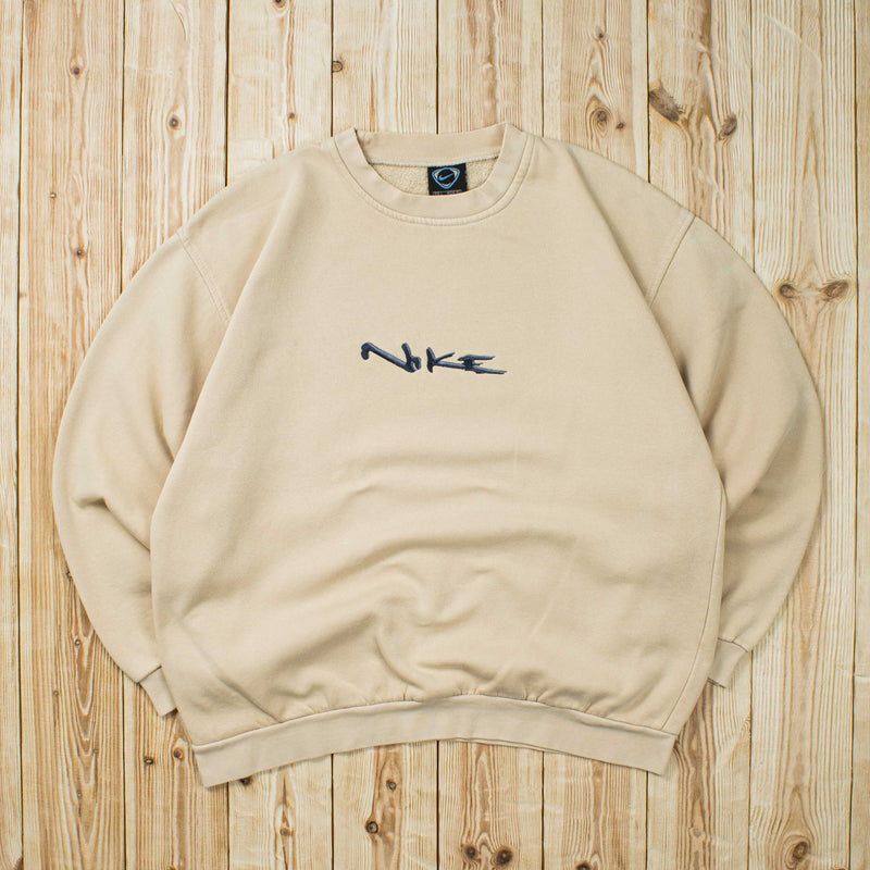 (L) Vintage Nike Spell Out Embroidered Sweatshirt