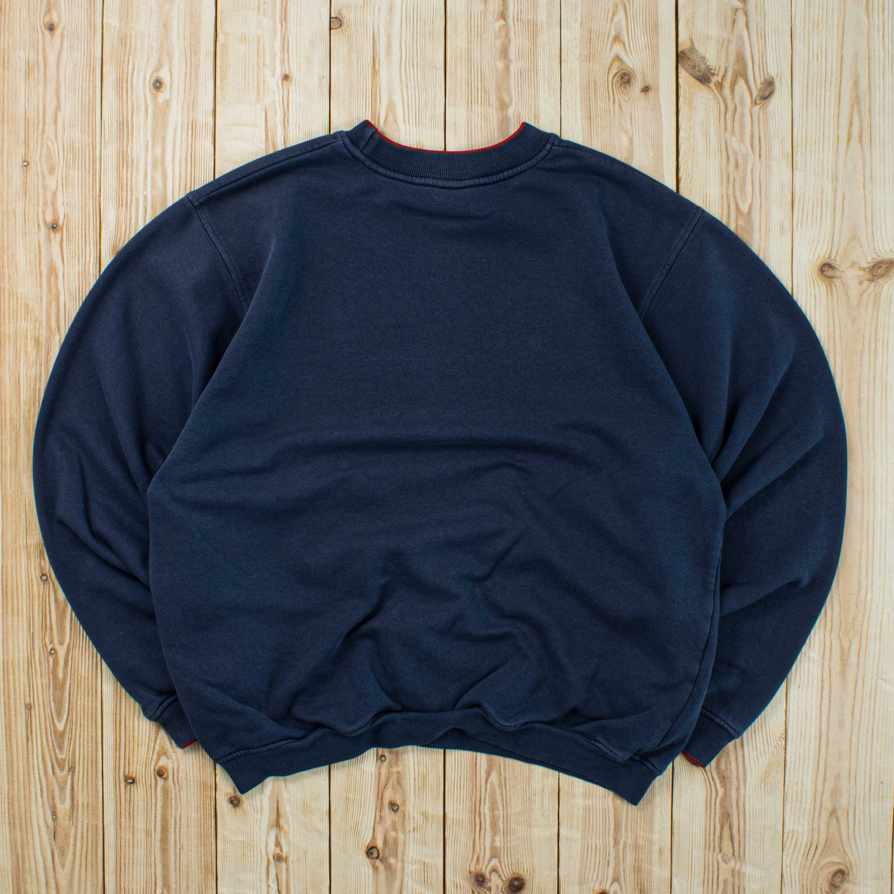 (M) Vintage Nike Athletic Embroidered Sweatshirt