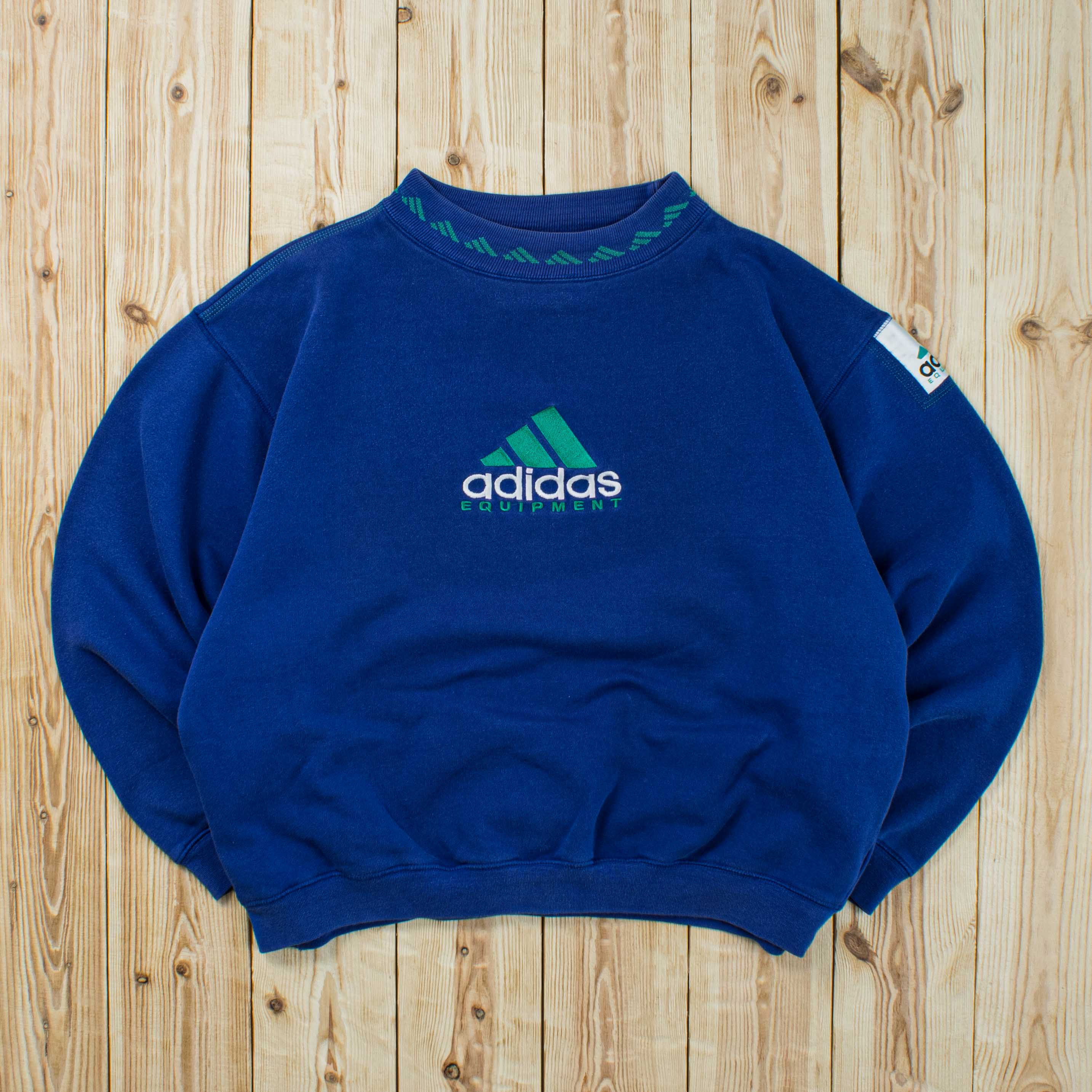 (S/M) Vintage Adidas Equipment Embroidered Sweatshirt