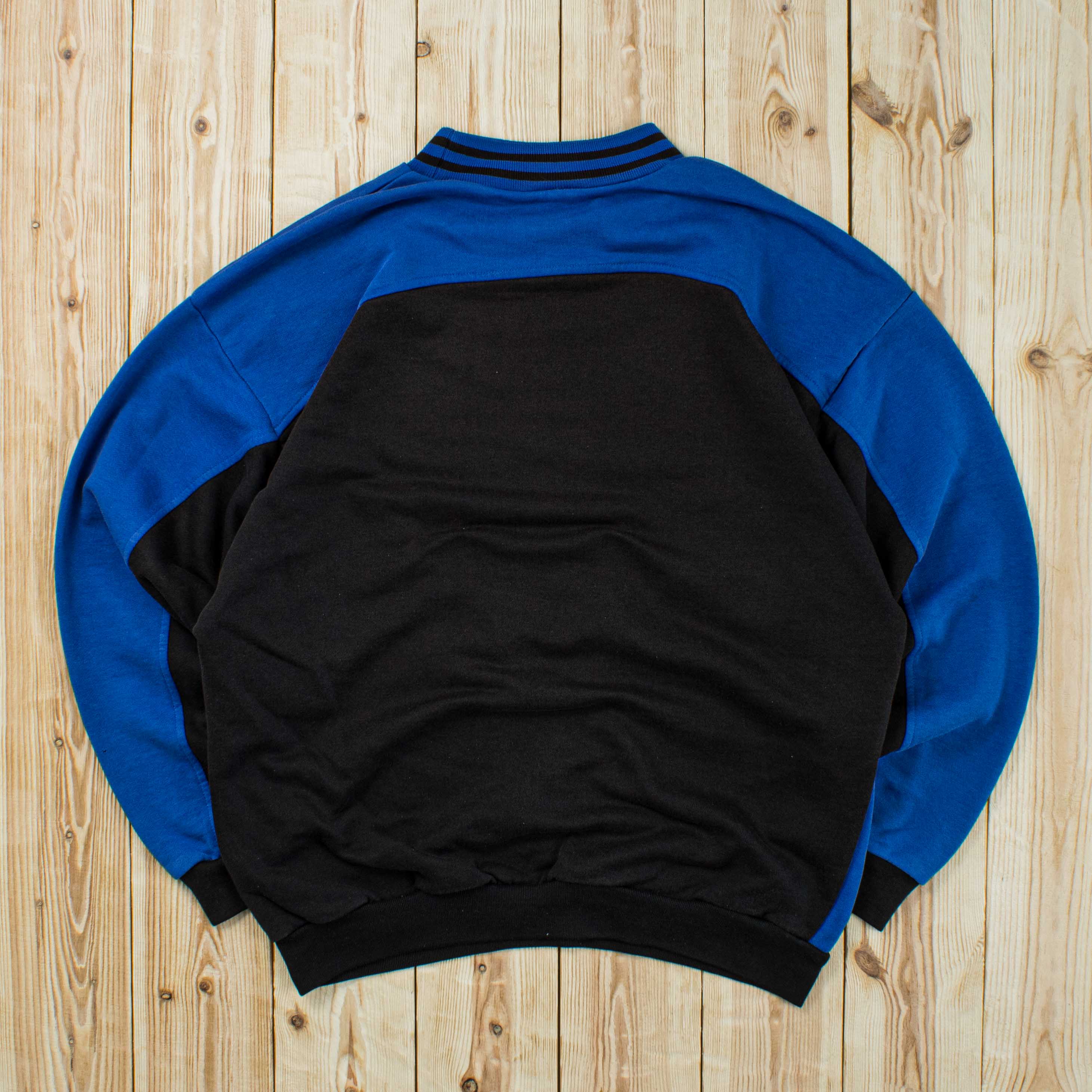 (M) Vintage Adidas Embroidered Sweatshirt