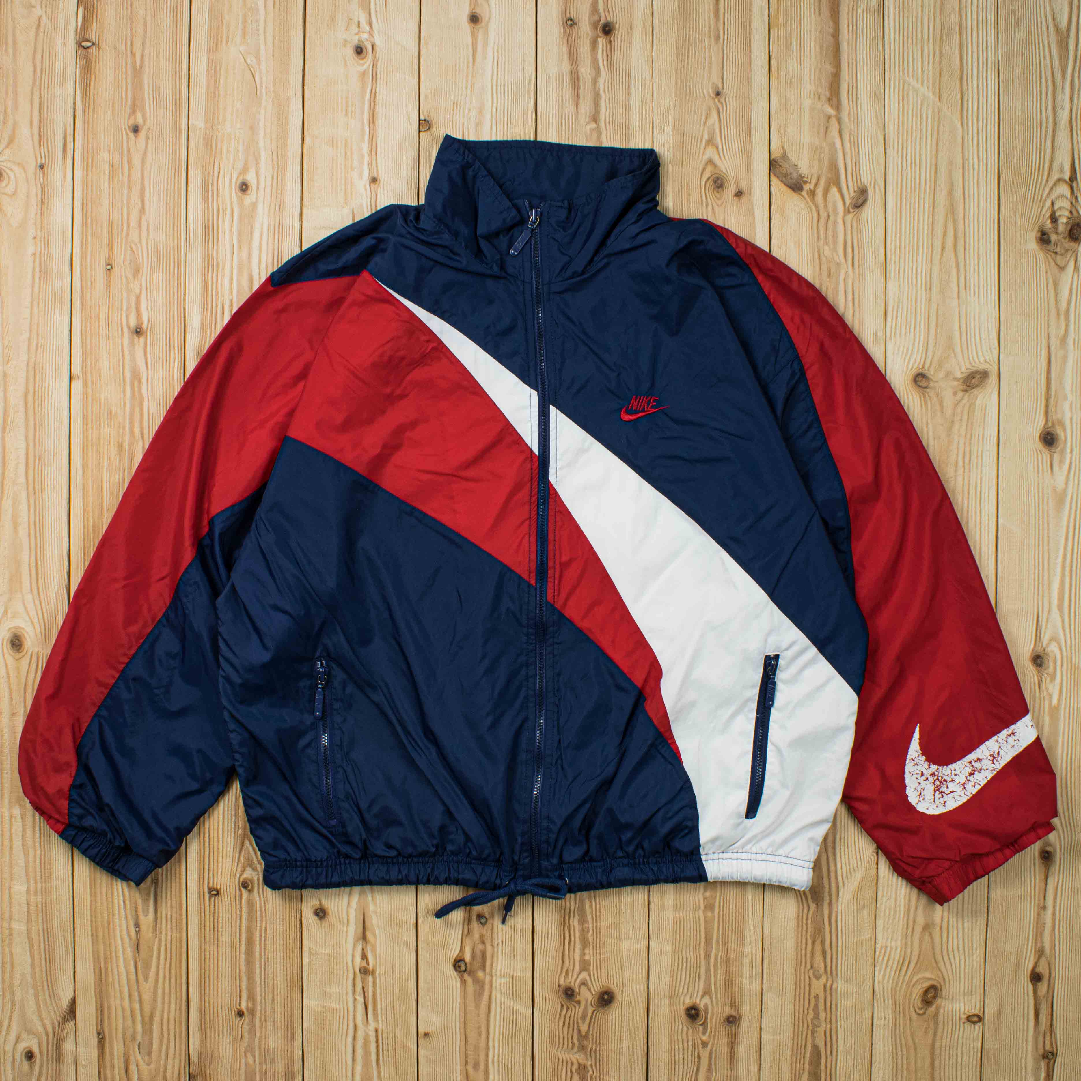 (L) Vintage Nike Embroidered Jacket