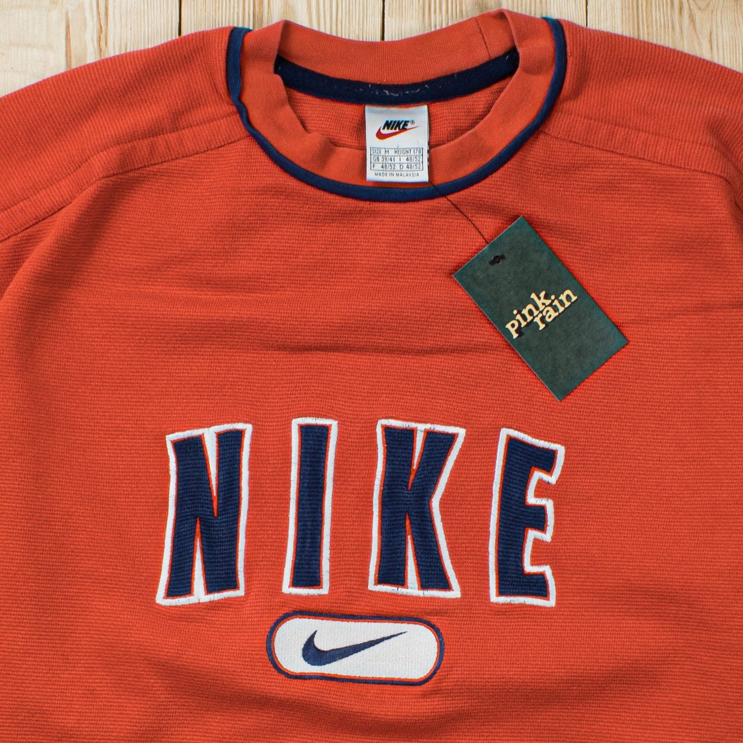(M) Vintage Nike Spell Out Embroidered Sweatshirt