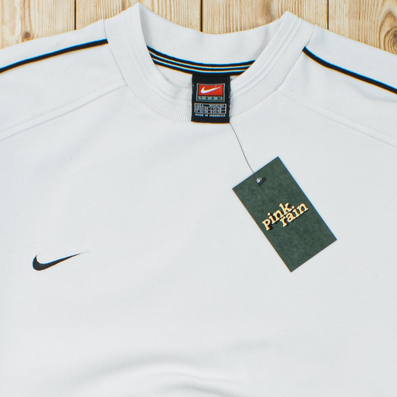 (L) Vintage Nike Essential Embroidered Sweatshirt