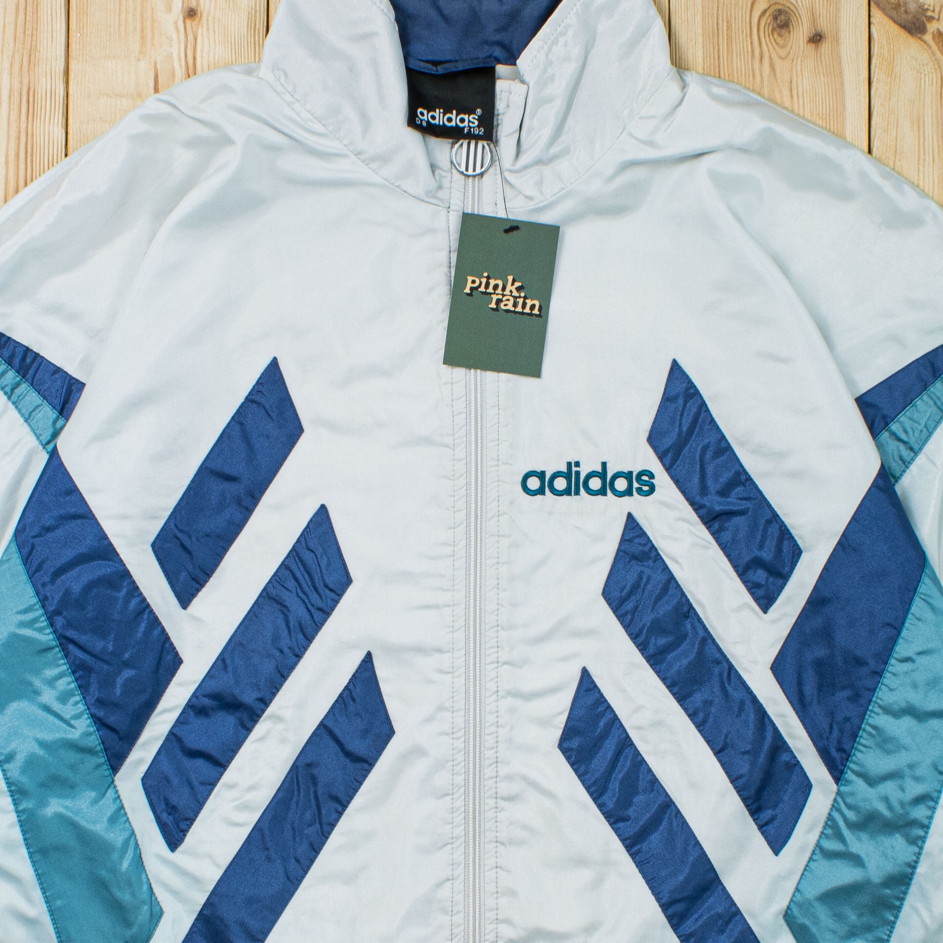 (L) Vintage Adidas Embroidered Jacket