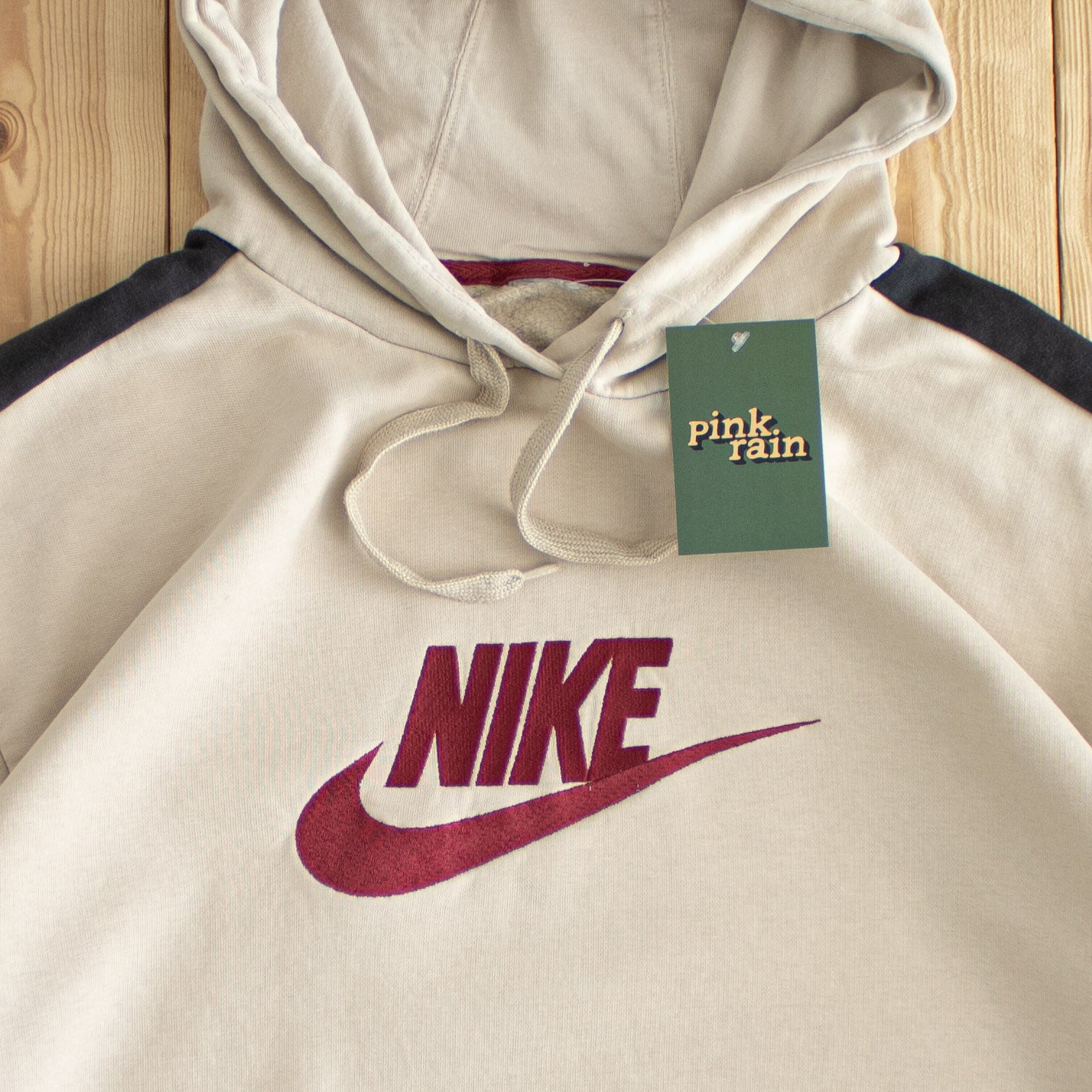 (L) Nike Spell Out Vintage Embroidered Hoodie Beige