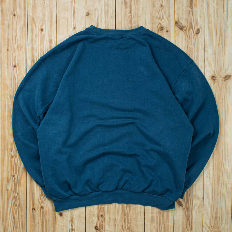 (M) Vintage Nike Spell Out Embroidered Sweatshirt
