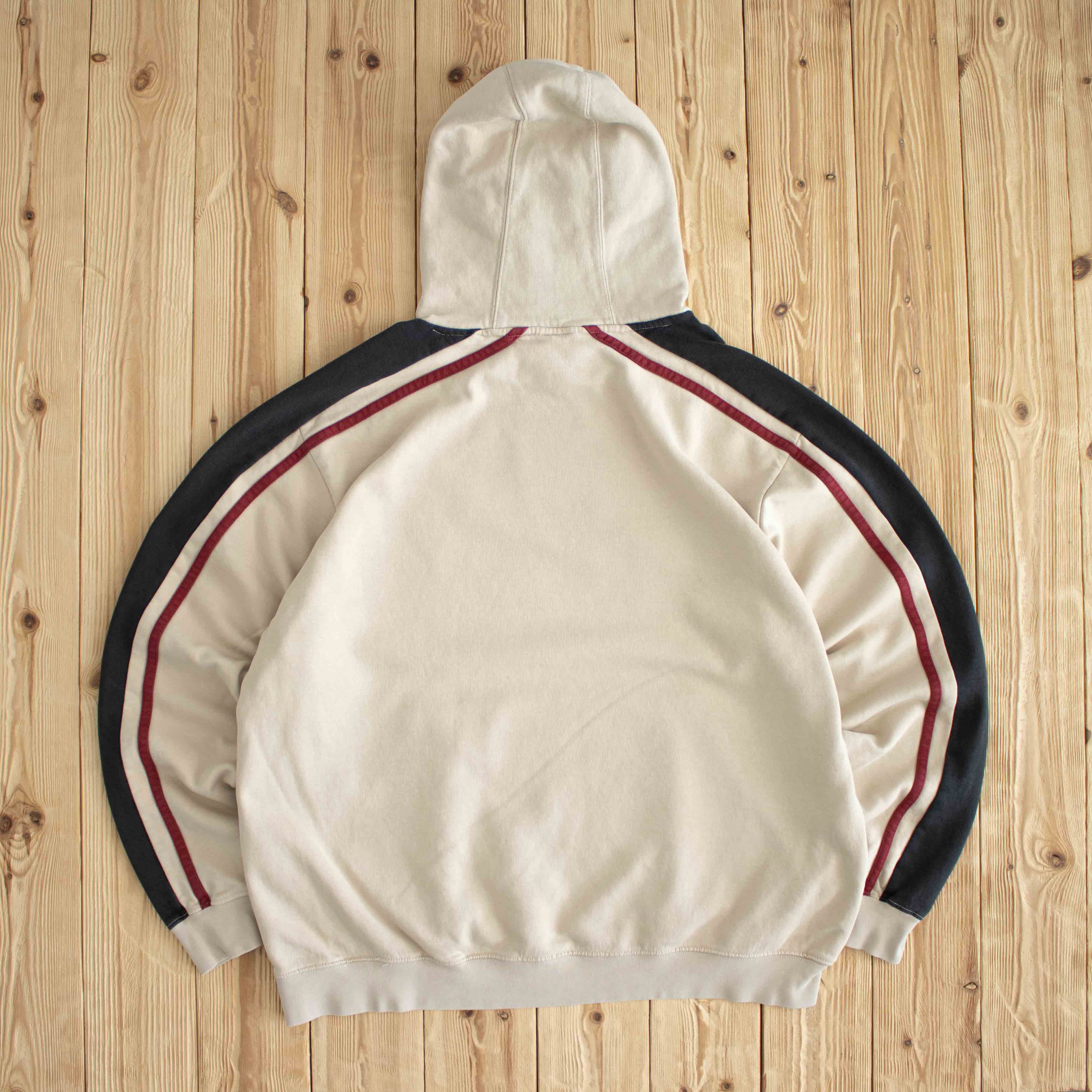 (L) Nike Spell Out Vintage Embroidered Hoodie Beige