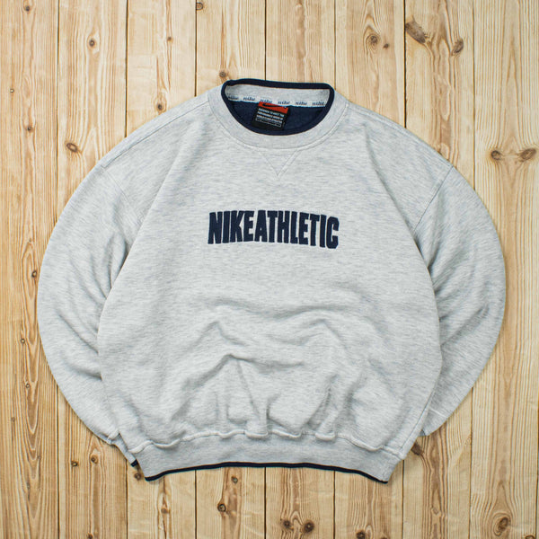 (M) Vintage Nike Athletic Embroidered Sweatshirt