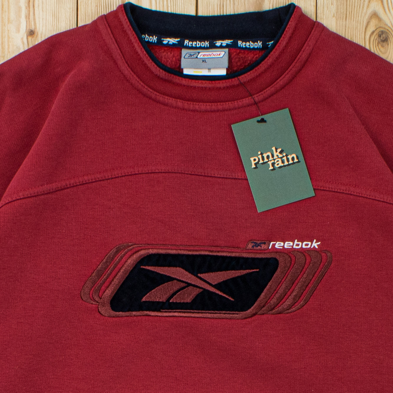 (L) Vintage Reebok Spell Out Embroidered Sweatshirt