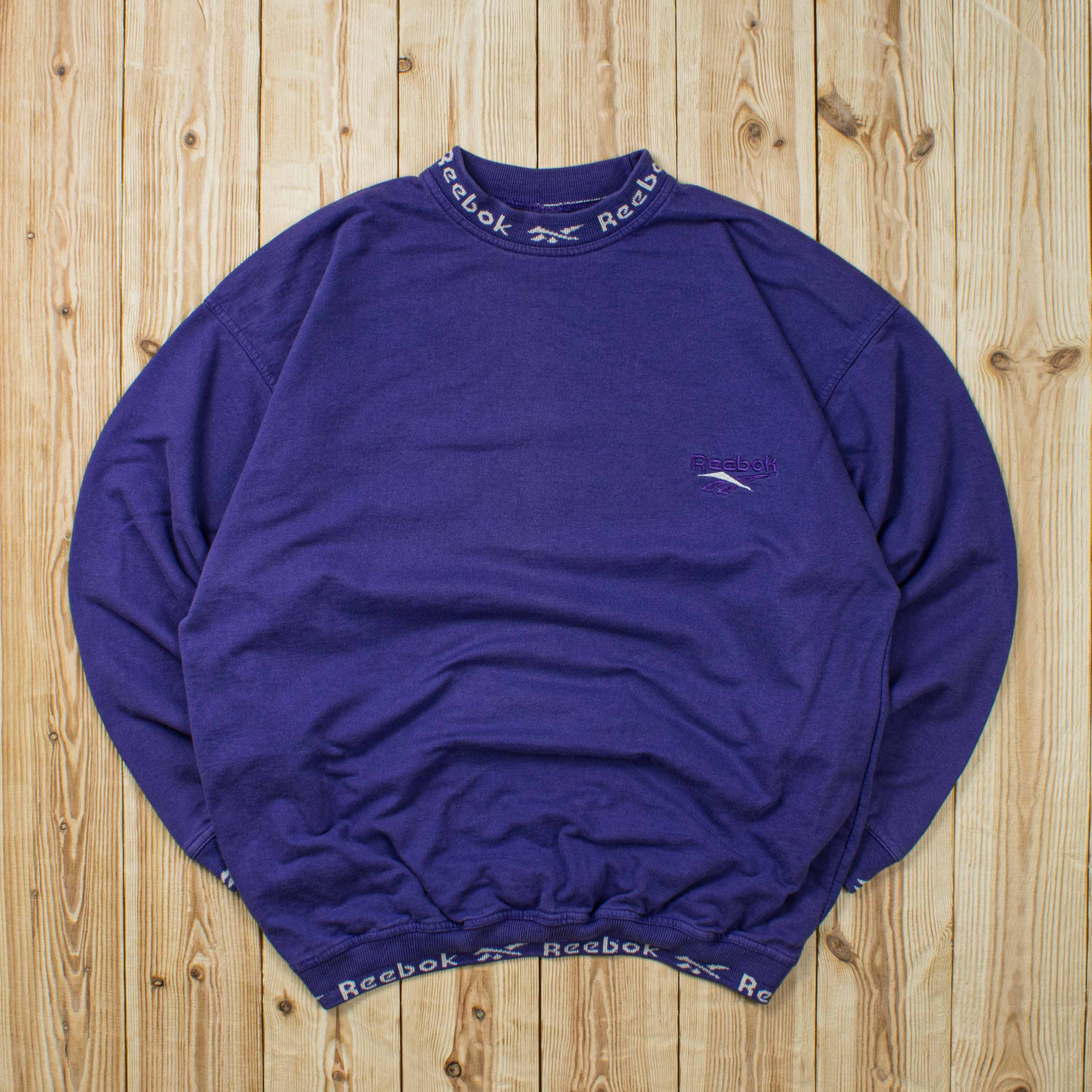 (M) Vintage Reebok Essential Embroidered Sweatshirt