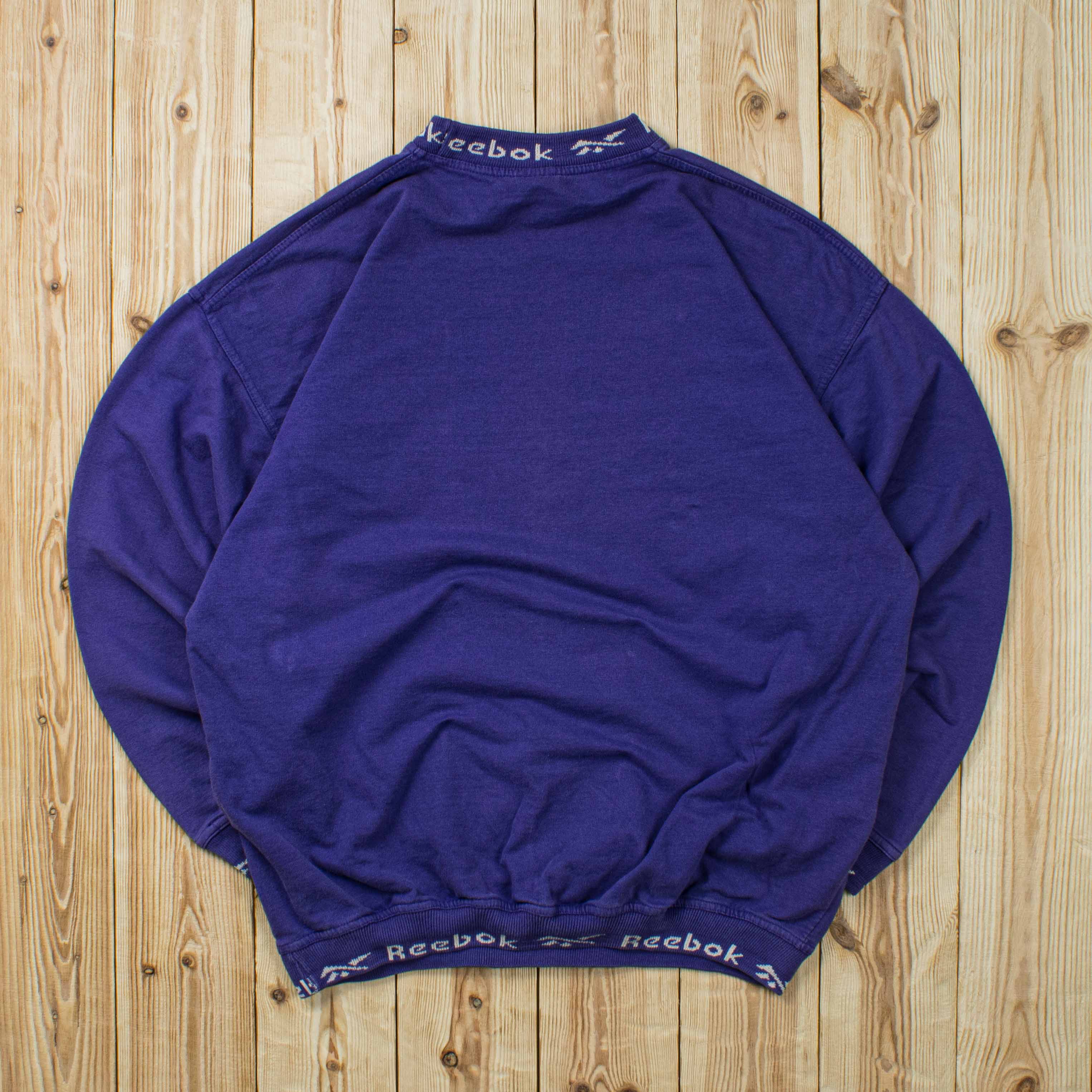 (M) Vintage Reebok Essential Embroidered Sweatshirt