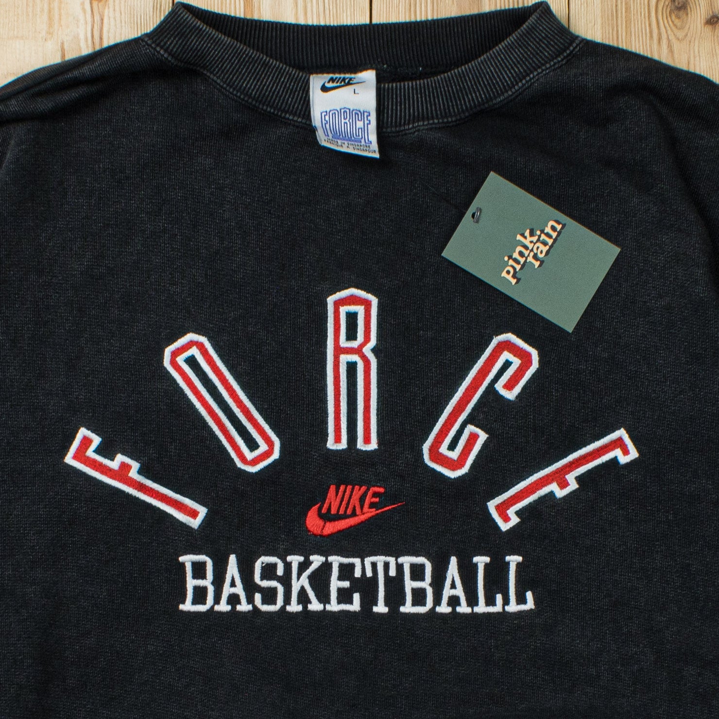 (L) Vintage Nike Force Basketball Embroidered Sweatshirt
