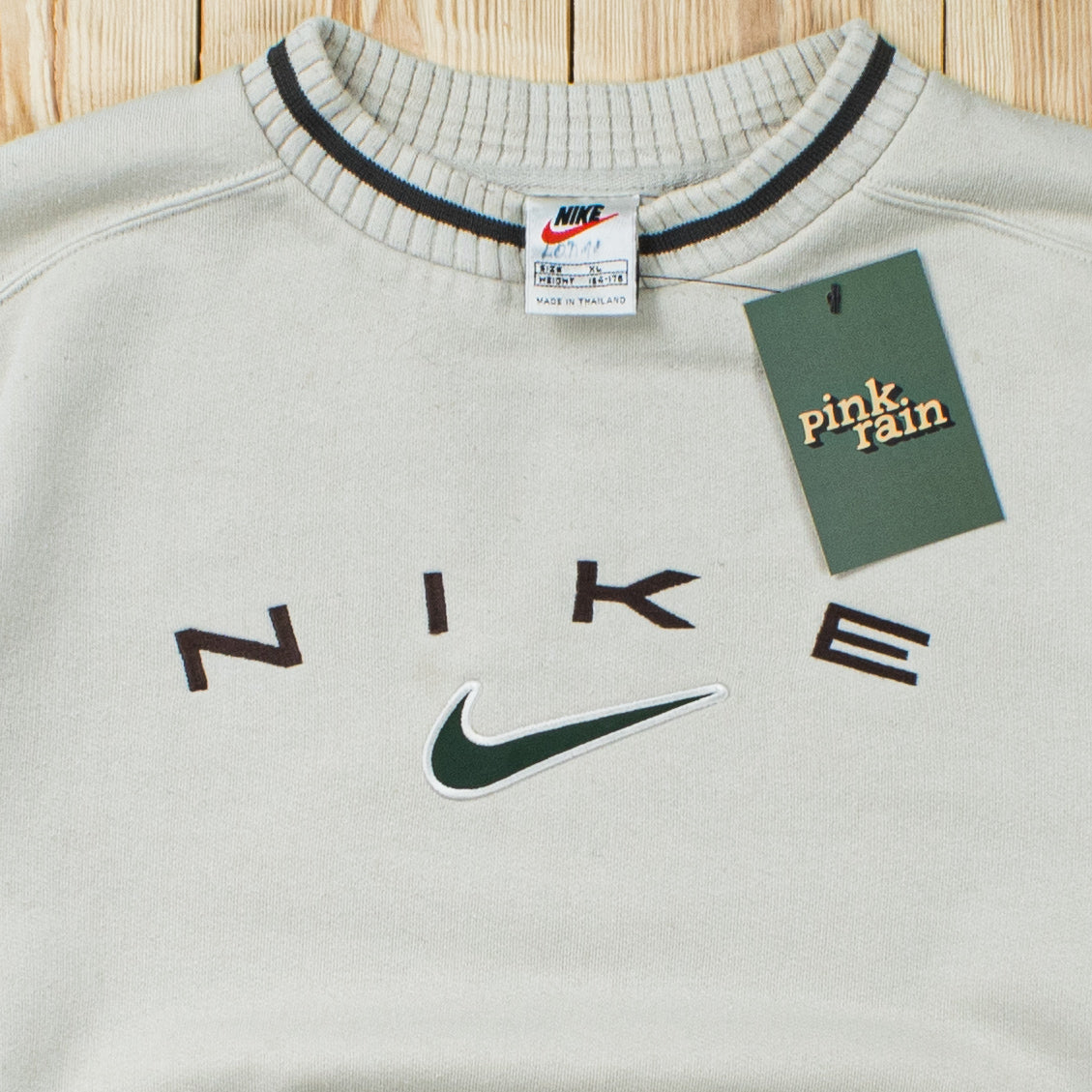 (S) Vintage Nike Swoosh Embroidered Sweatshirt