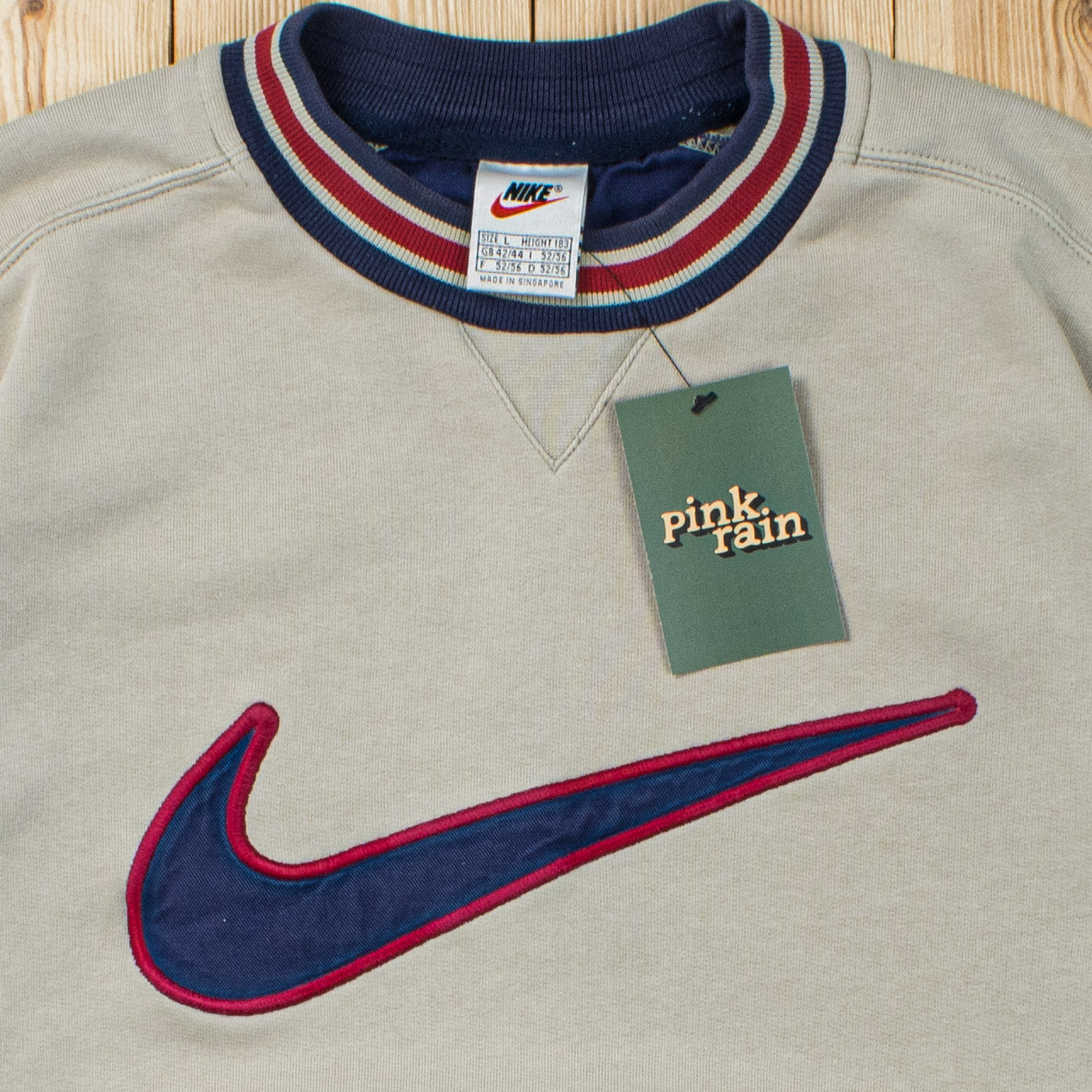 (L) Vintage Nike Swoosh Embroidered Sweatshirt