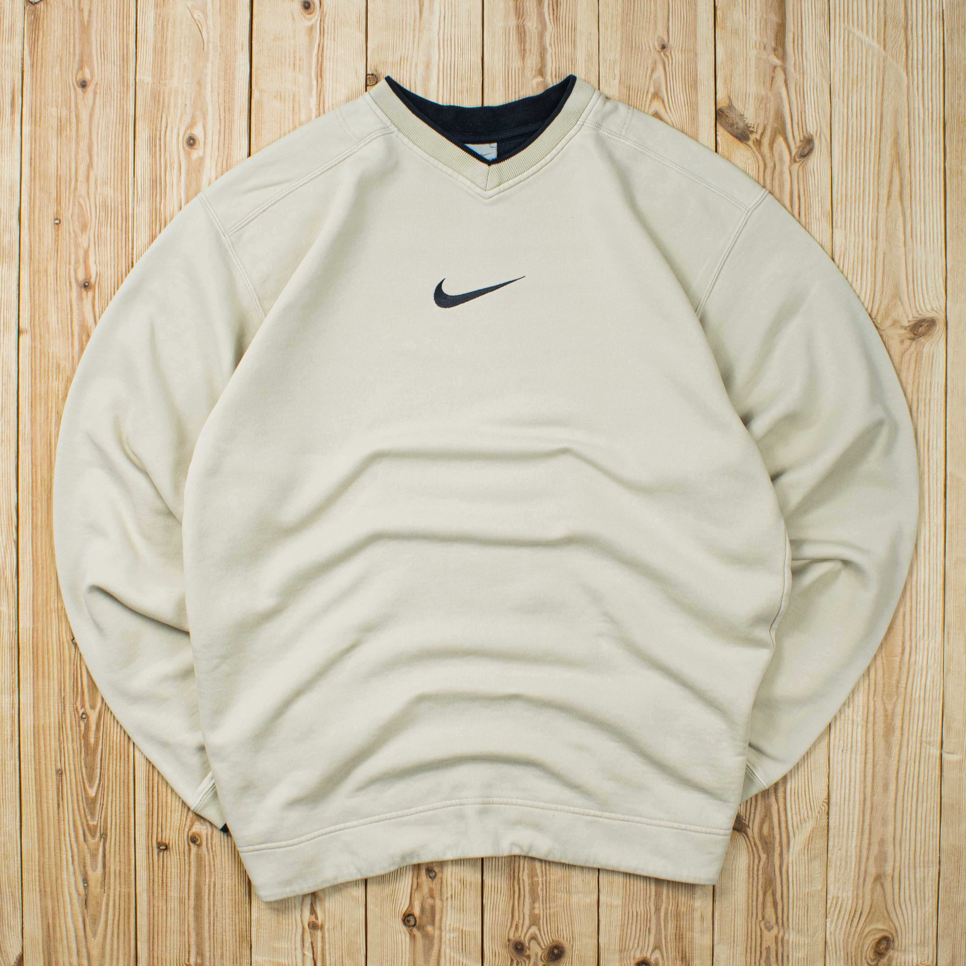 (L) Vintage Nike Swoosh Embroidered Sweatshirt