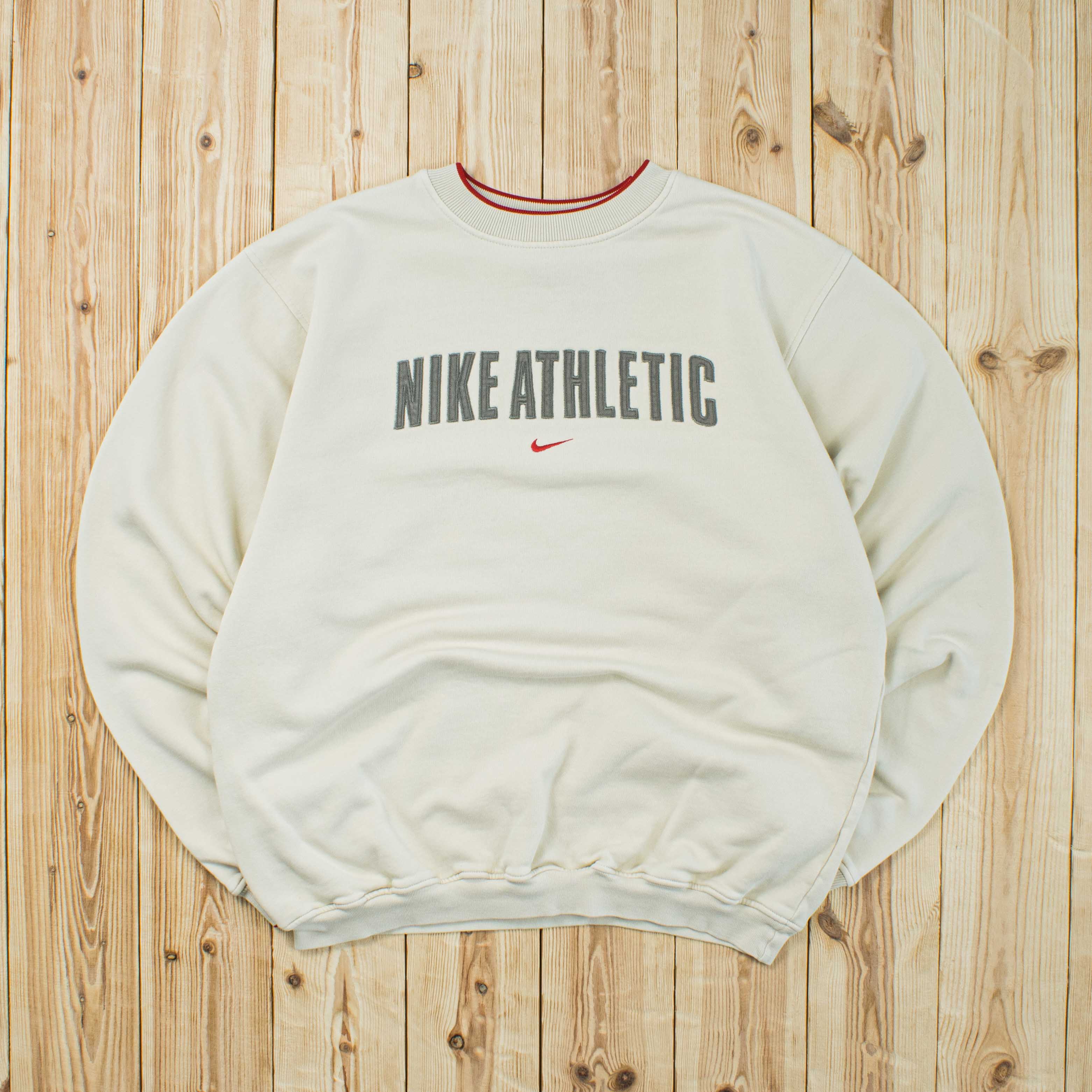 (M) Vintage Nike Athletic Embroidered Sweatshirt