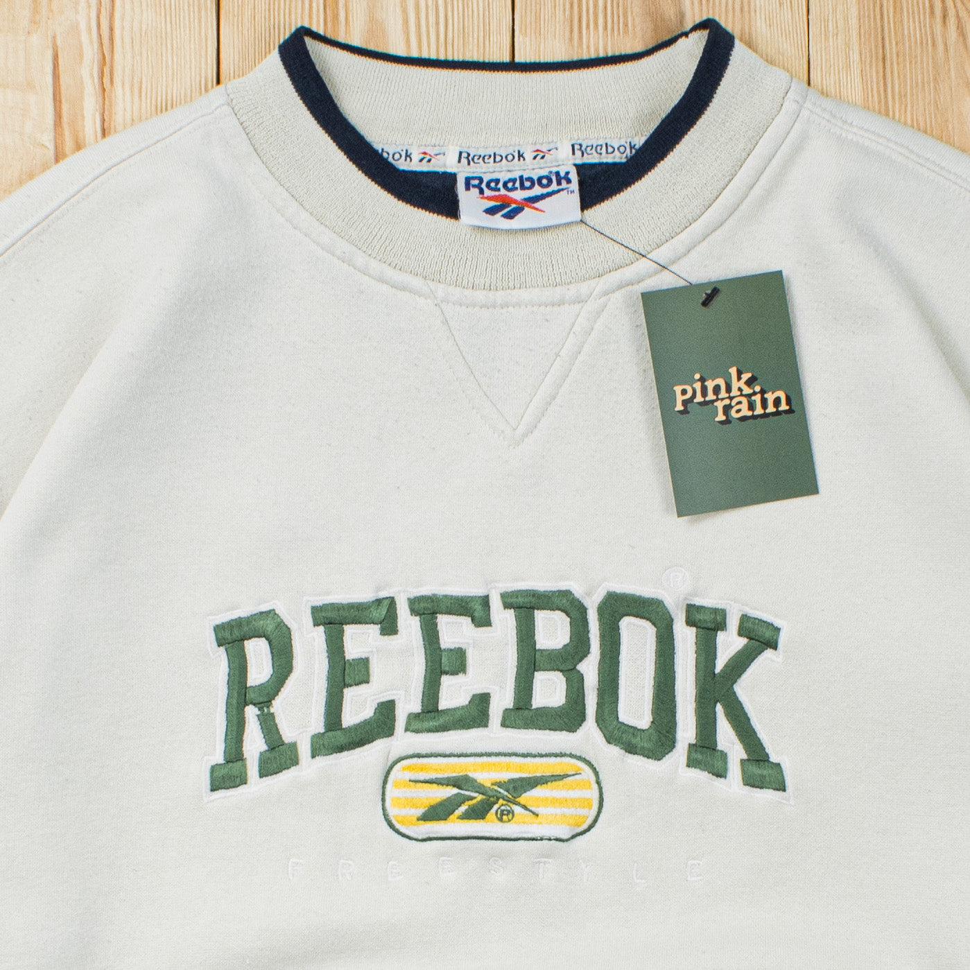 (M) Vintage Reebok Freestyle Embroidered Sweatshirt