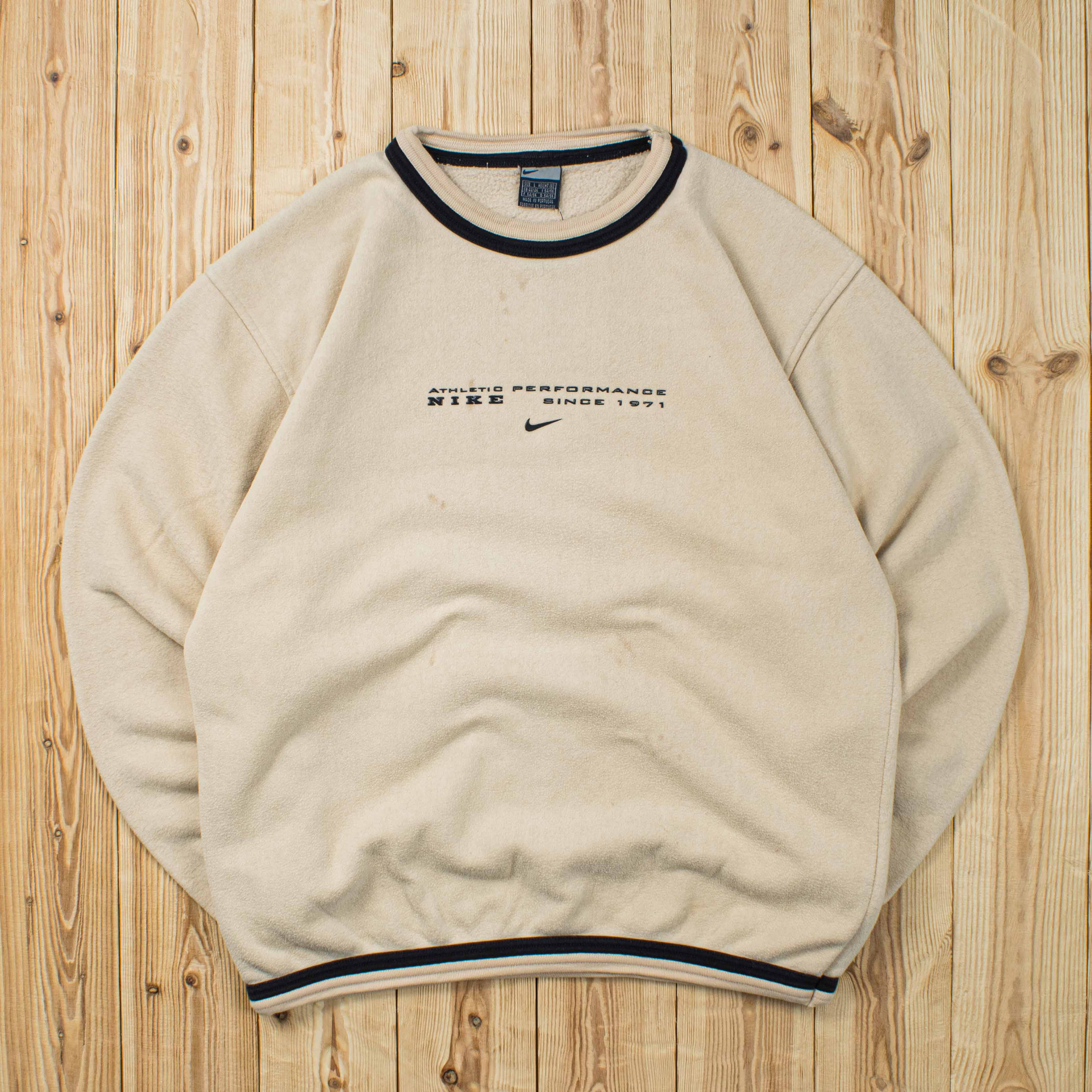 (M) Vintage Nike Athletic Performance Sweatshirt