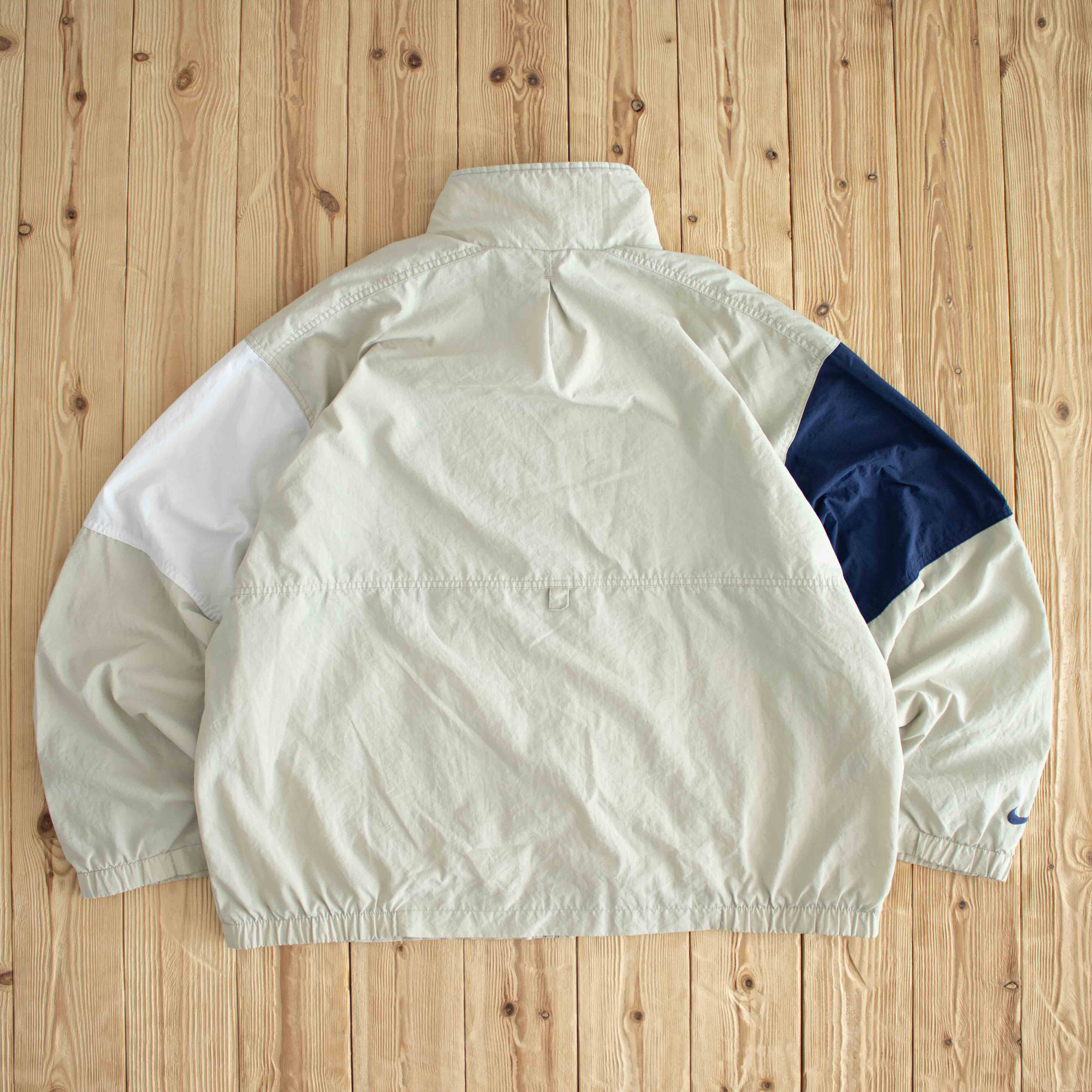 (L/XL) Nike Vintage Embroidered Jacket Beige