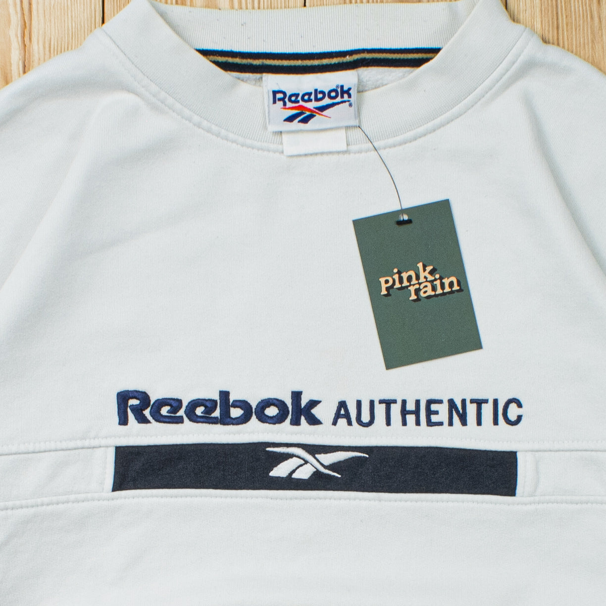 (M) Vintage Reebok Authentic Embroidered Sweatshirt