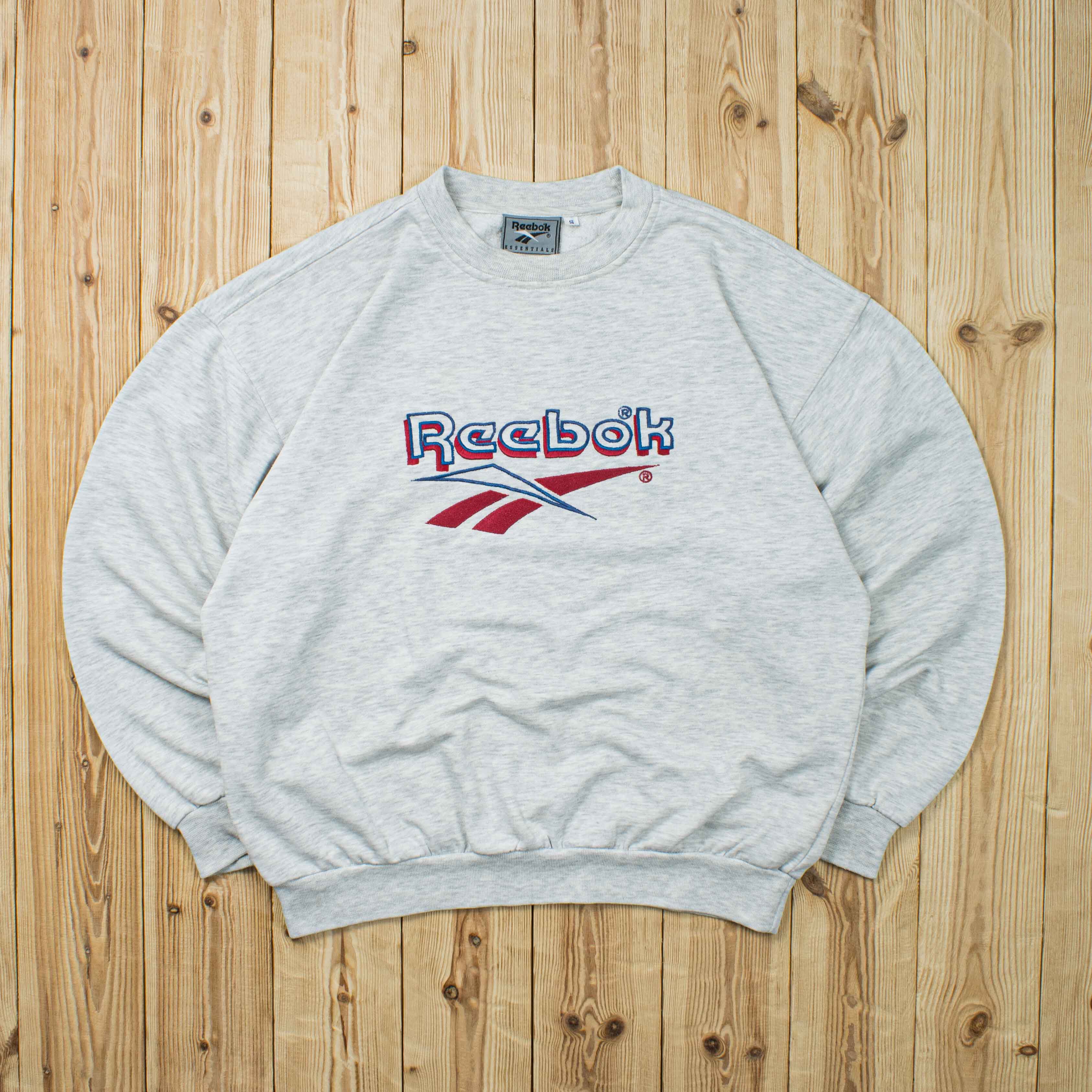 (S/M) Vintage Reebok Spell Out Embroidered Sweatshirt