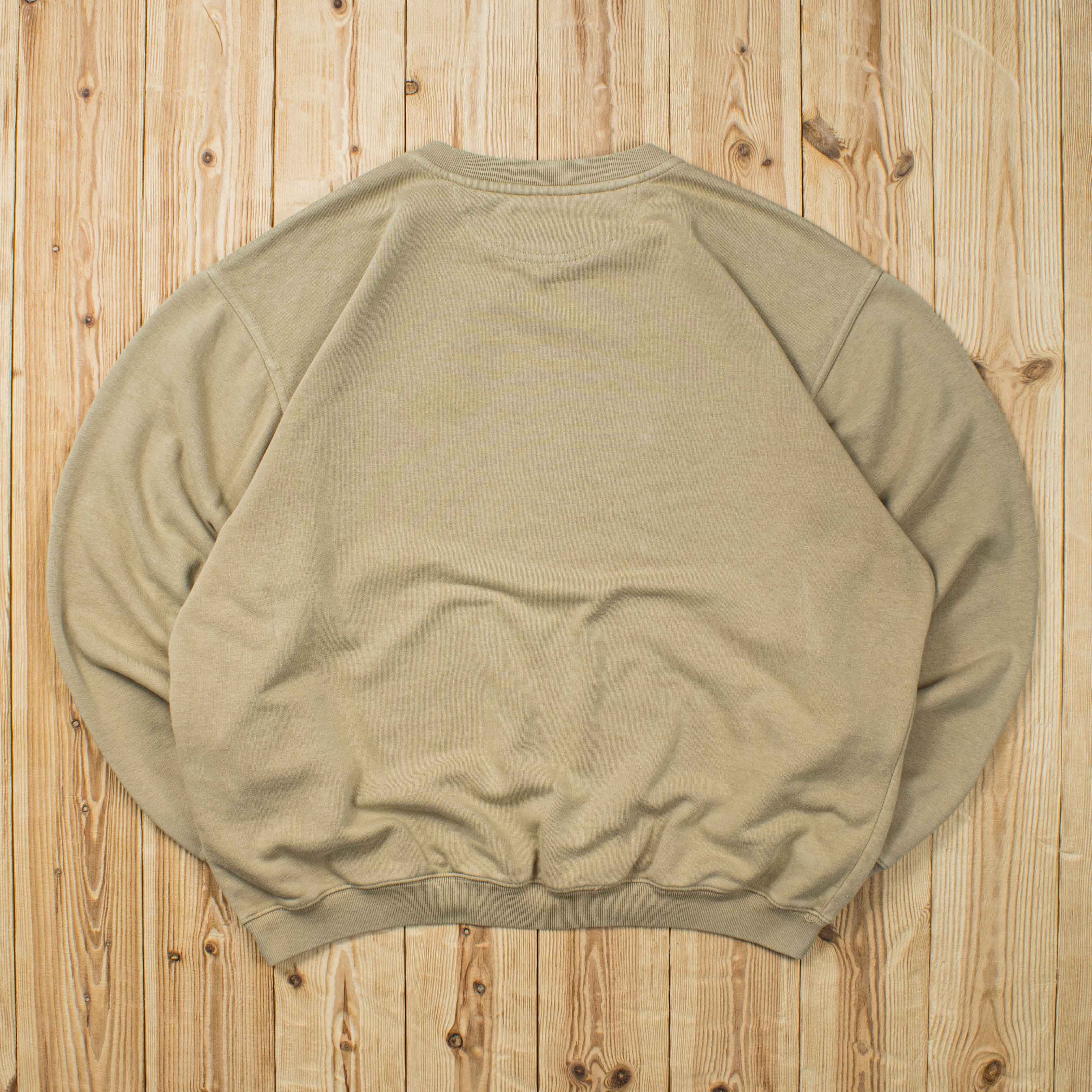 (L) Vintage Nike Essential Embroidered Sweatshirt