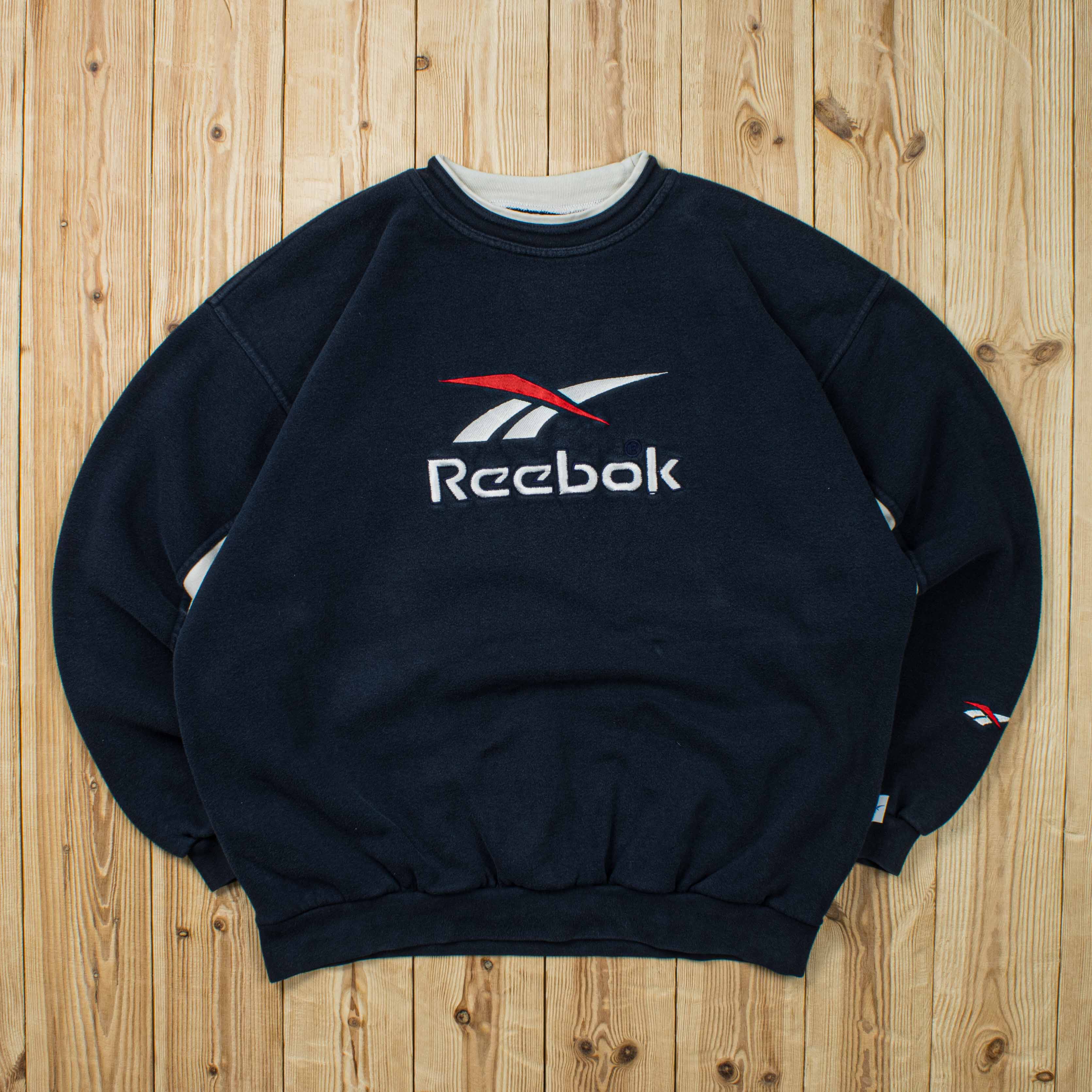 (L) Vintage Reebok Spell Out Embroidered Sweatshirt