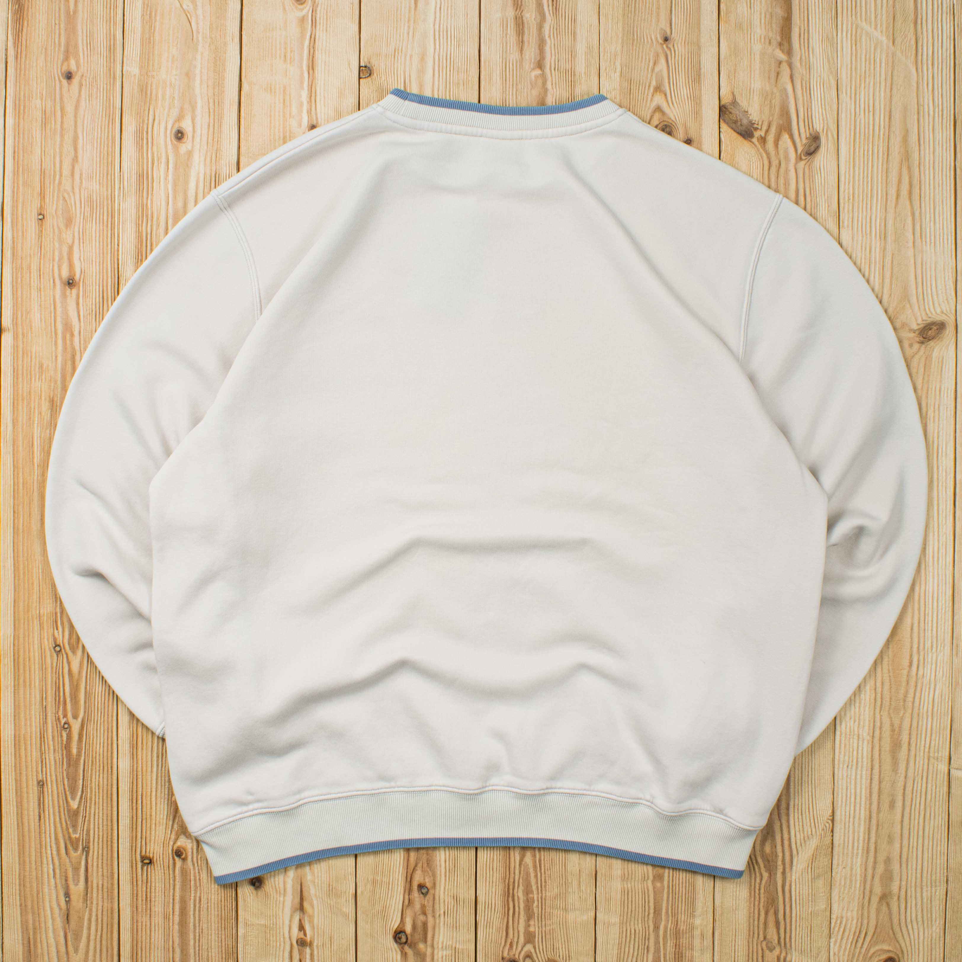 (L) Vintage Nike Center Swoosh Embroidered Sweatshirt