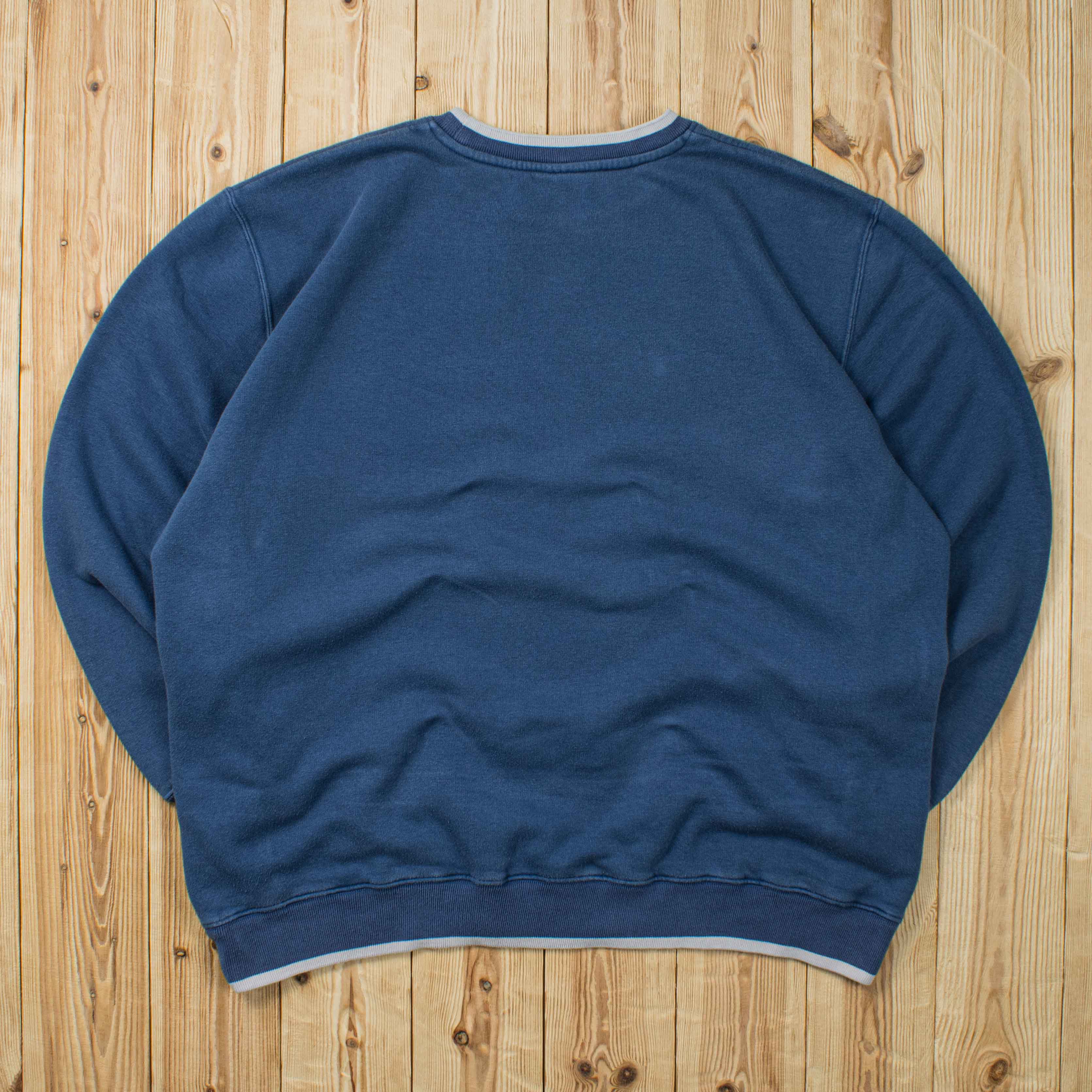 (L) Vintage Nike Center Swoosh Embroidered Sweatshirt