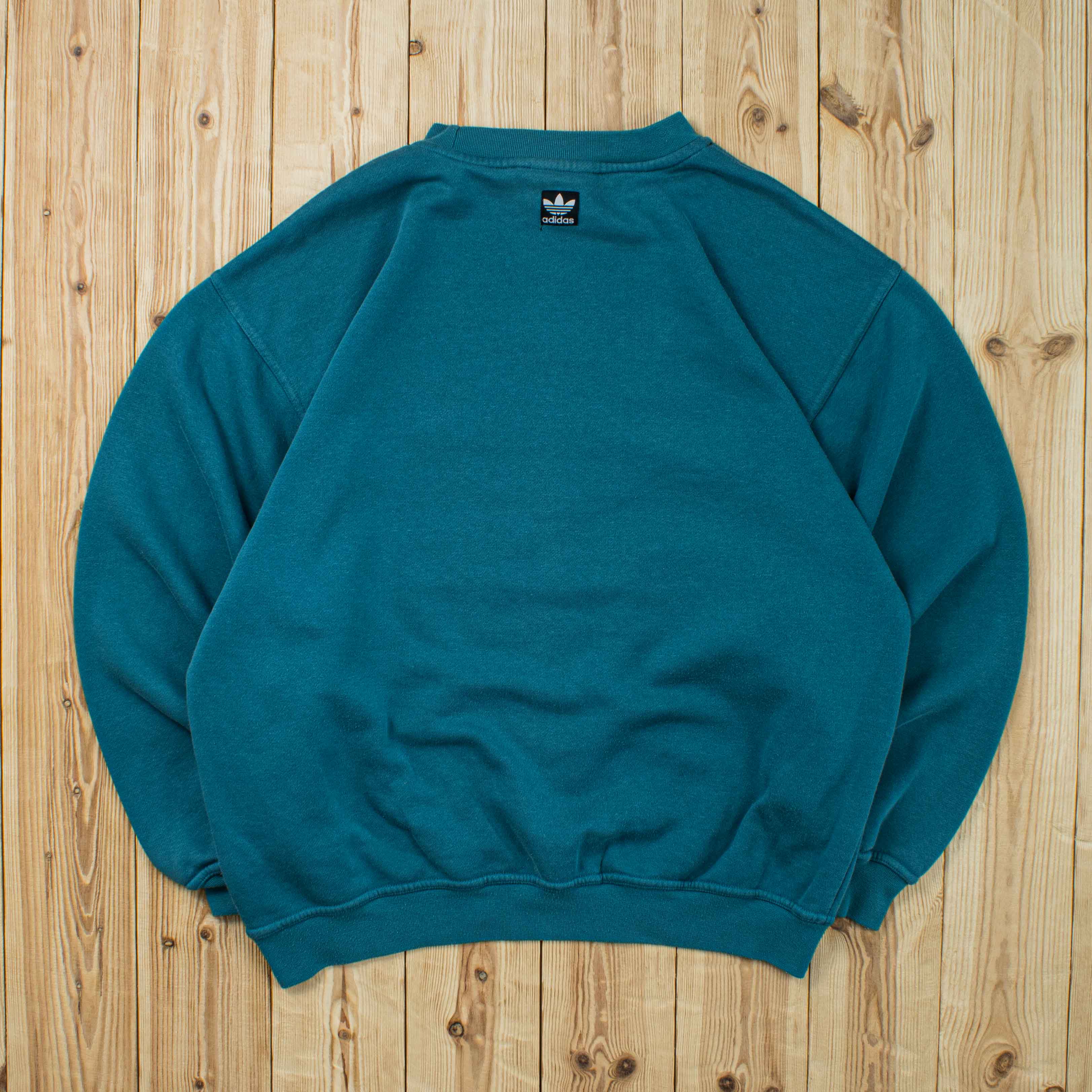 (L) Vintage Adidas Spell Out Embroidered Sweatshirt