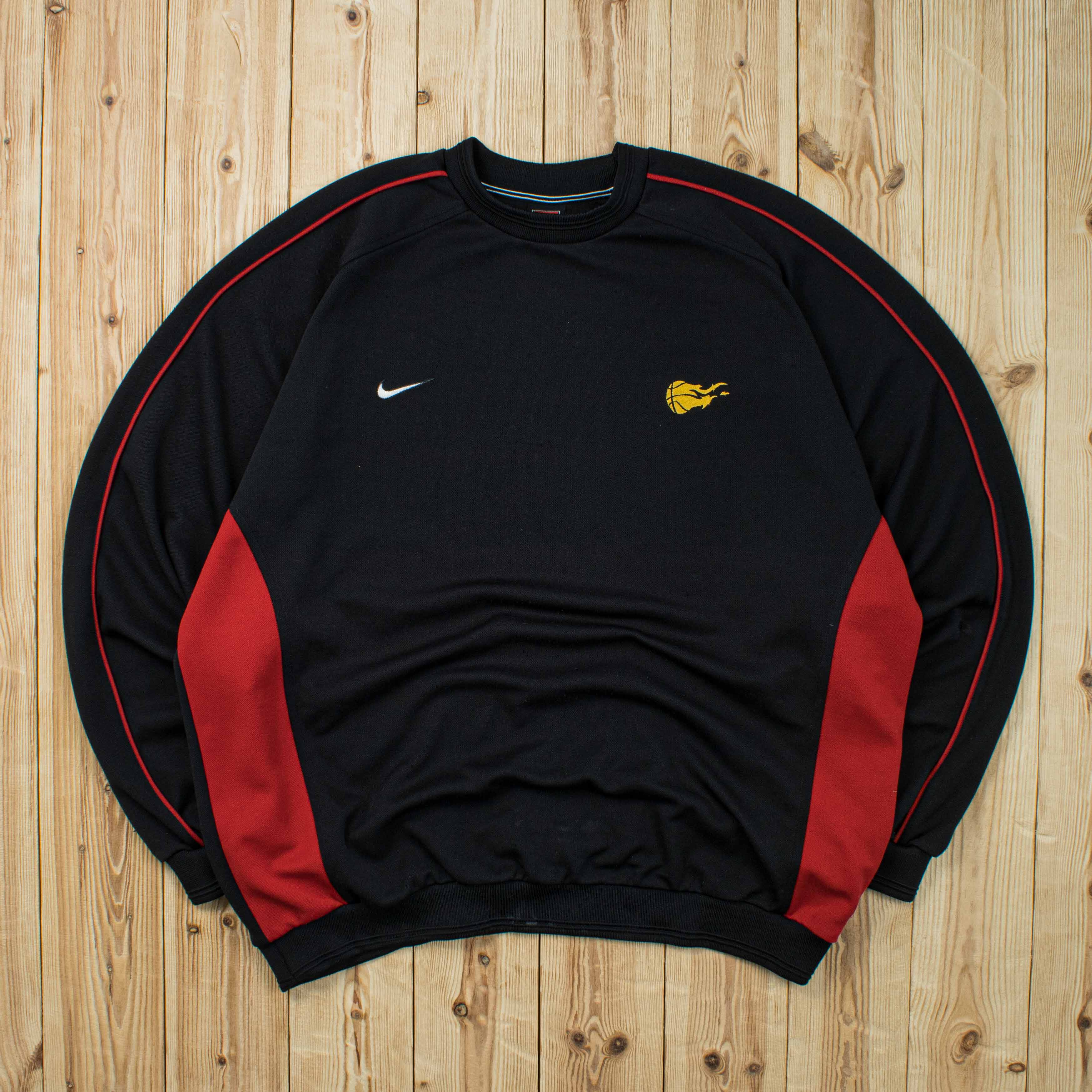 (XL) Vintage Nike Essential Embroidered Sweatshirt