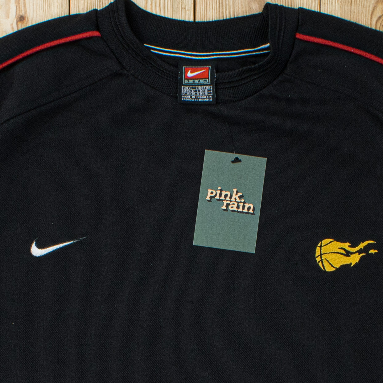 (XL) Vintage Nike Essential Embroidered Sweatshirt