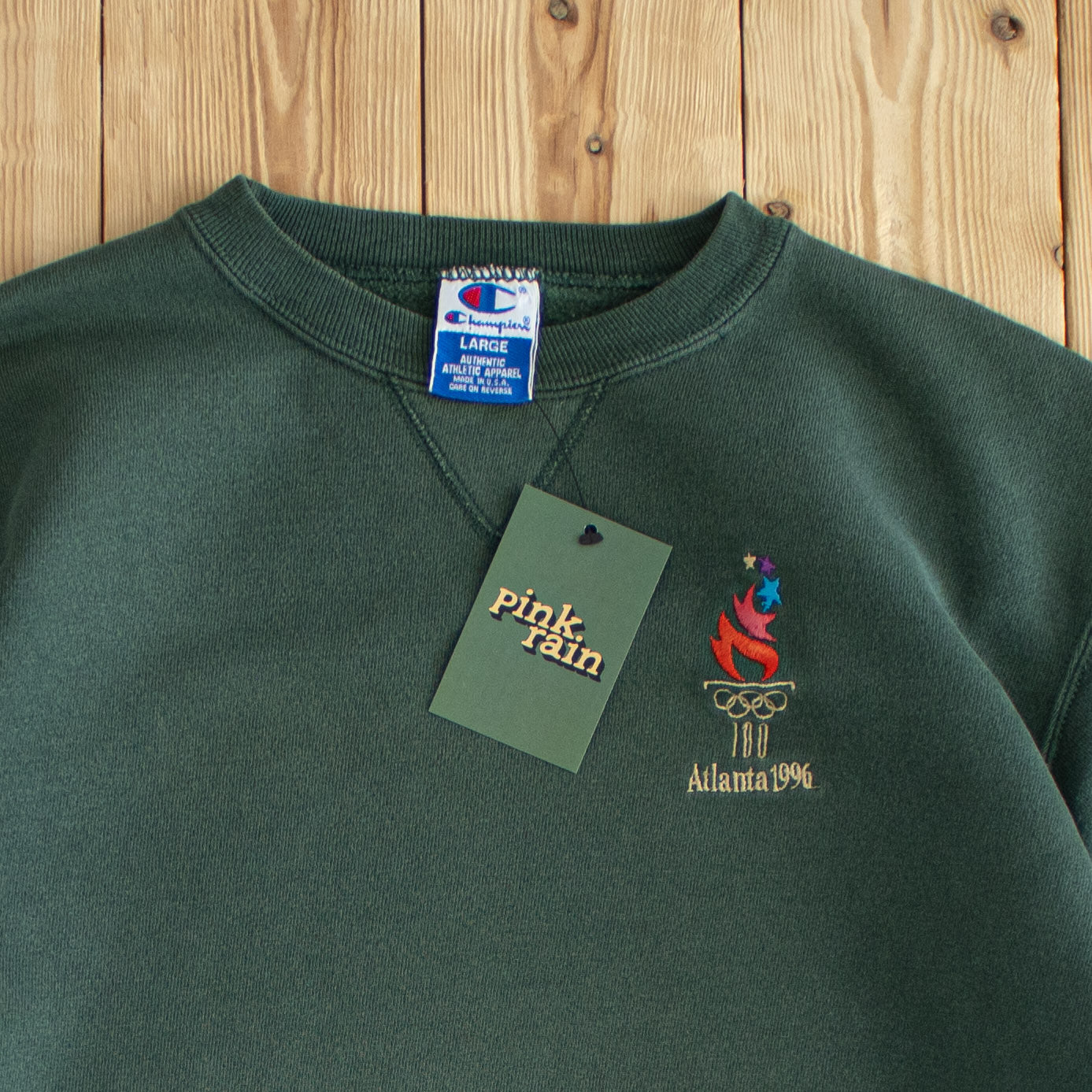 (M) Champion 1996 Atlanta Vintage Embroidered Sweatshirt Green