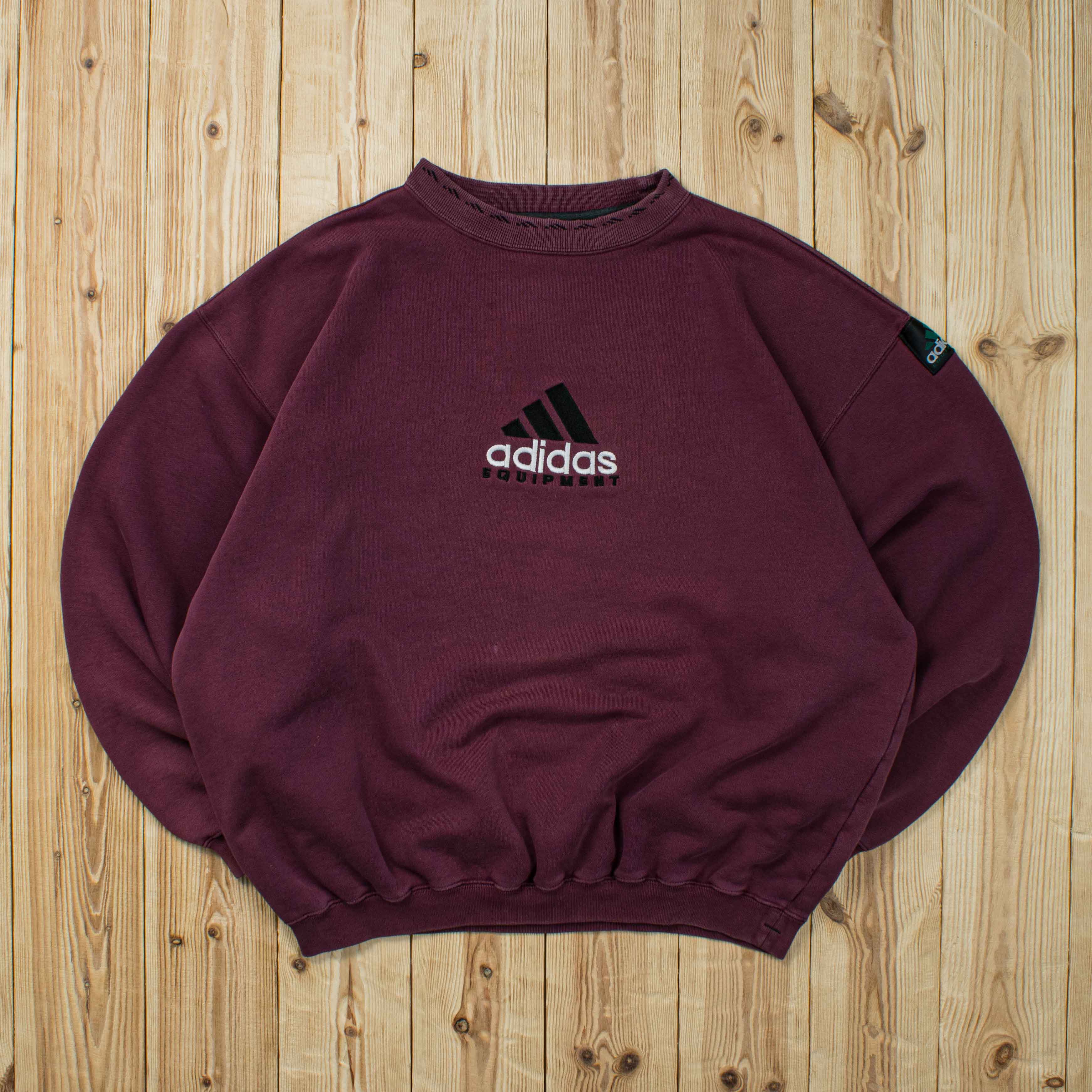 (L) Vintage Adidas Equipment Embroidered Sweatshirt