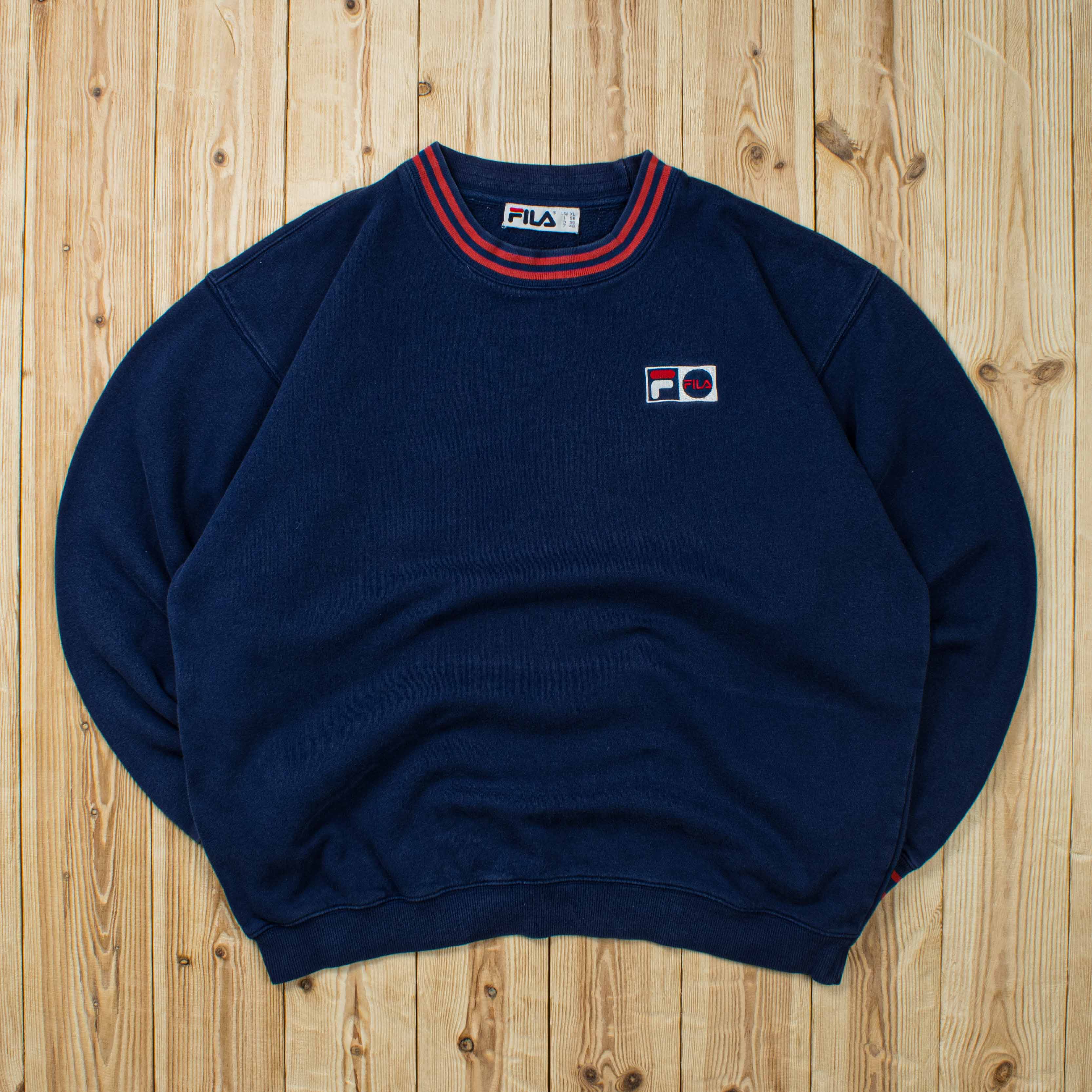 (L) Vintage Fila Essential Embroidered Sweatshirt